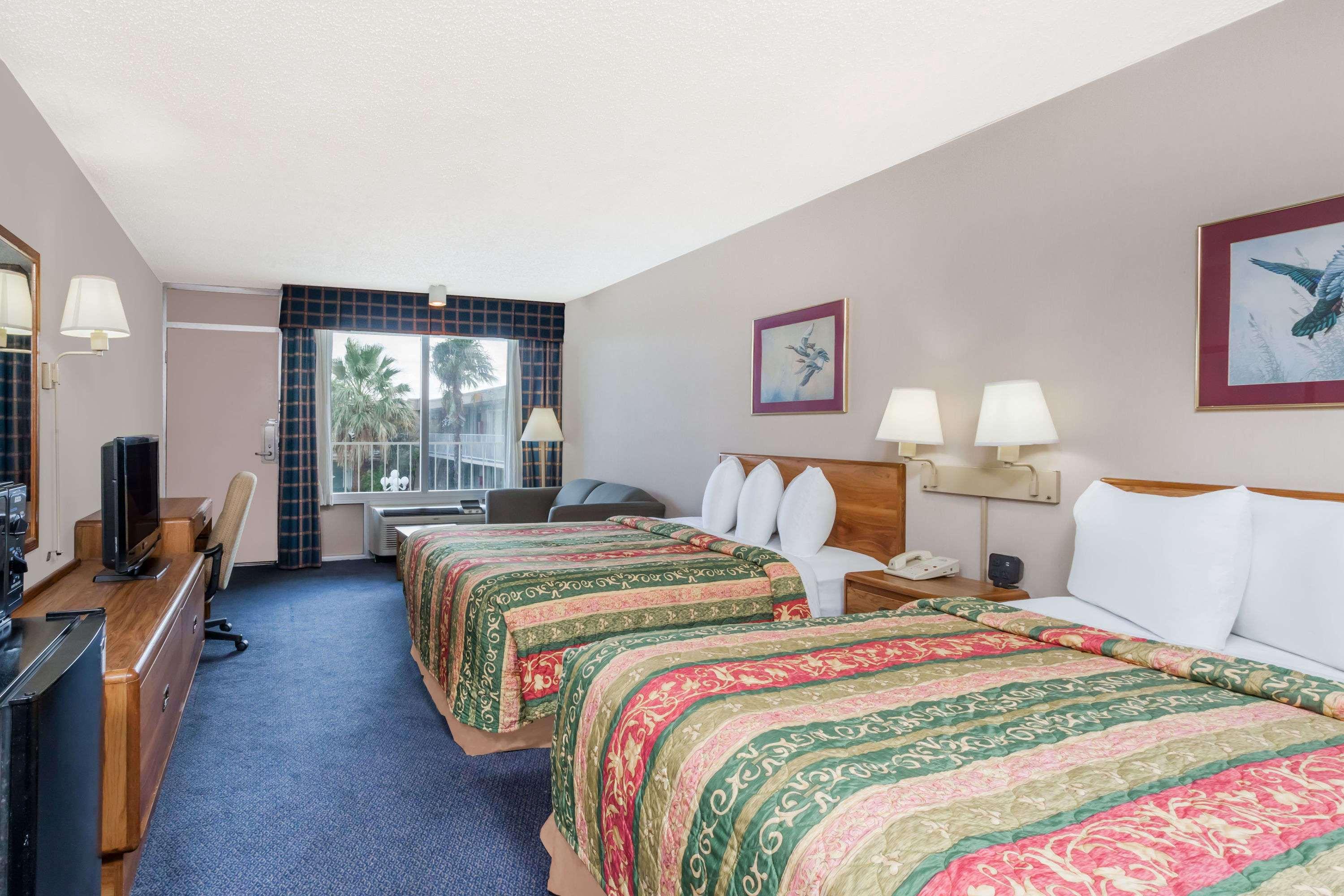 Quadruple Two Double Beds