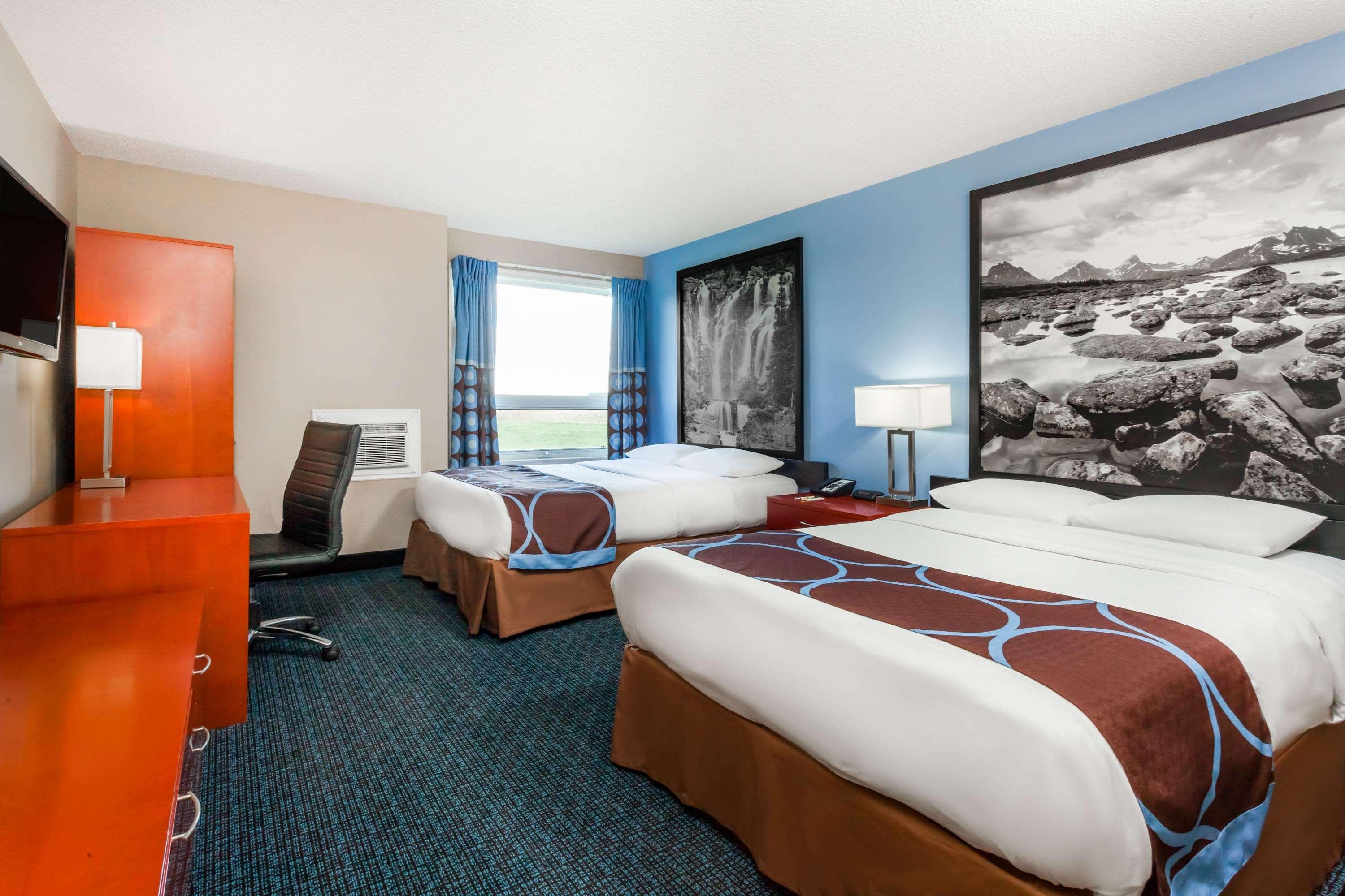 Quadruple Two Double Beds