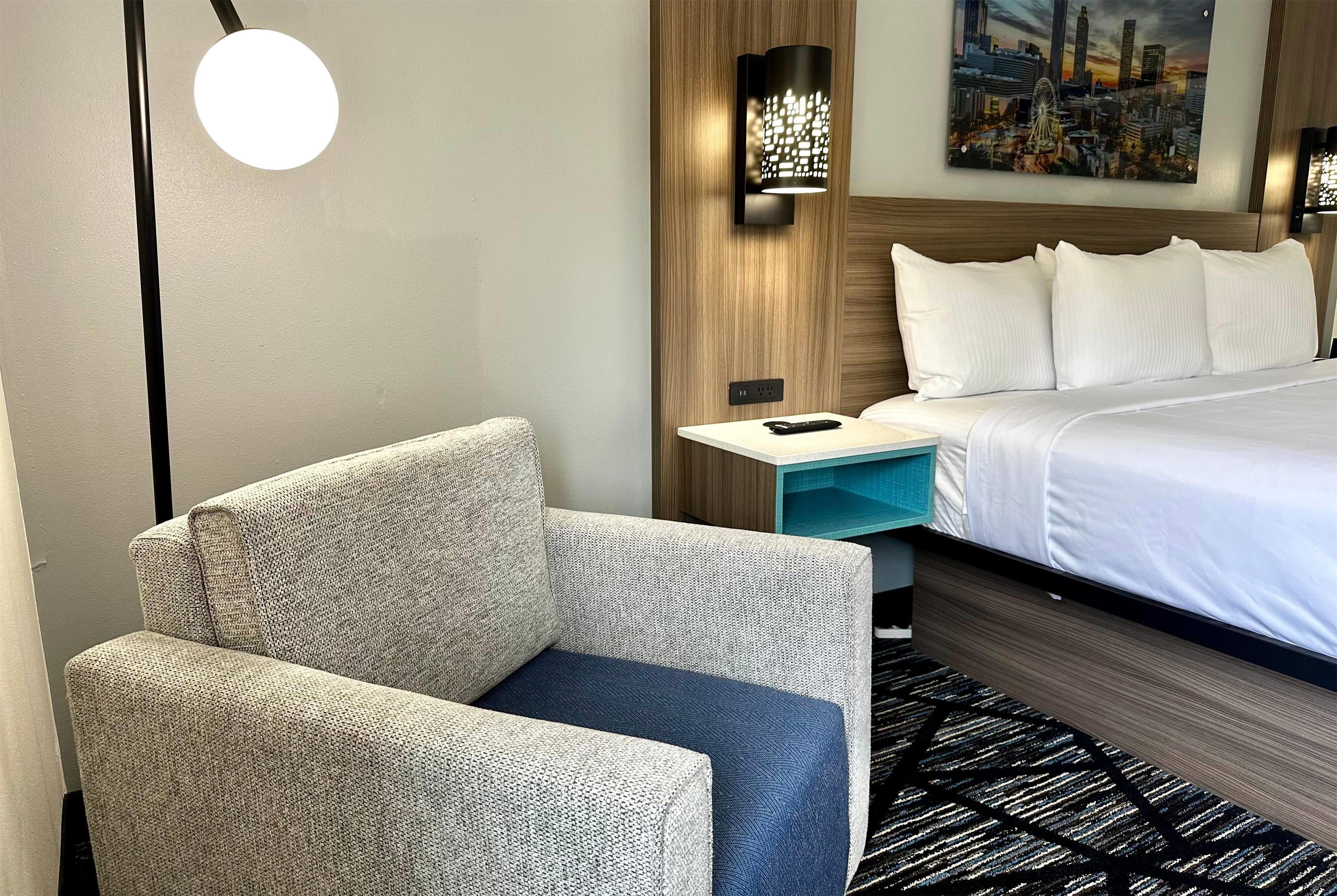 Double King Bed Non Smoking