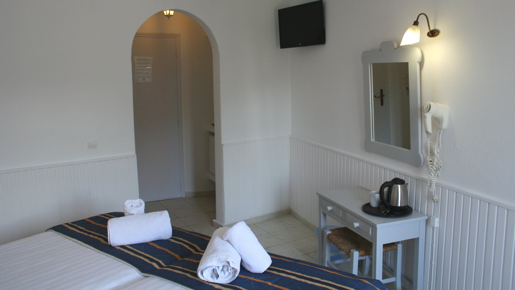 Triple Capacity 3 One Bedroom