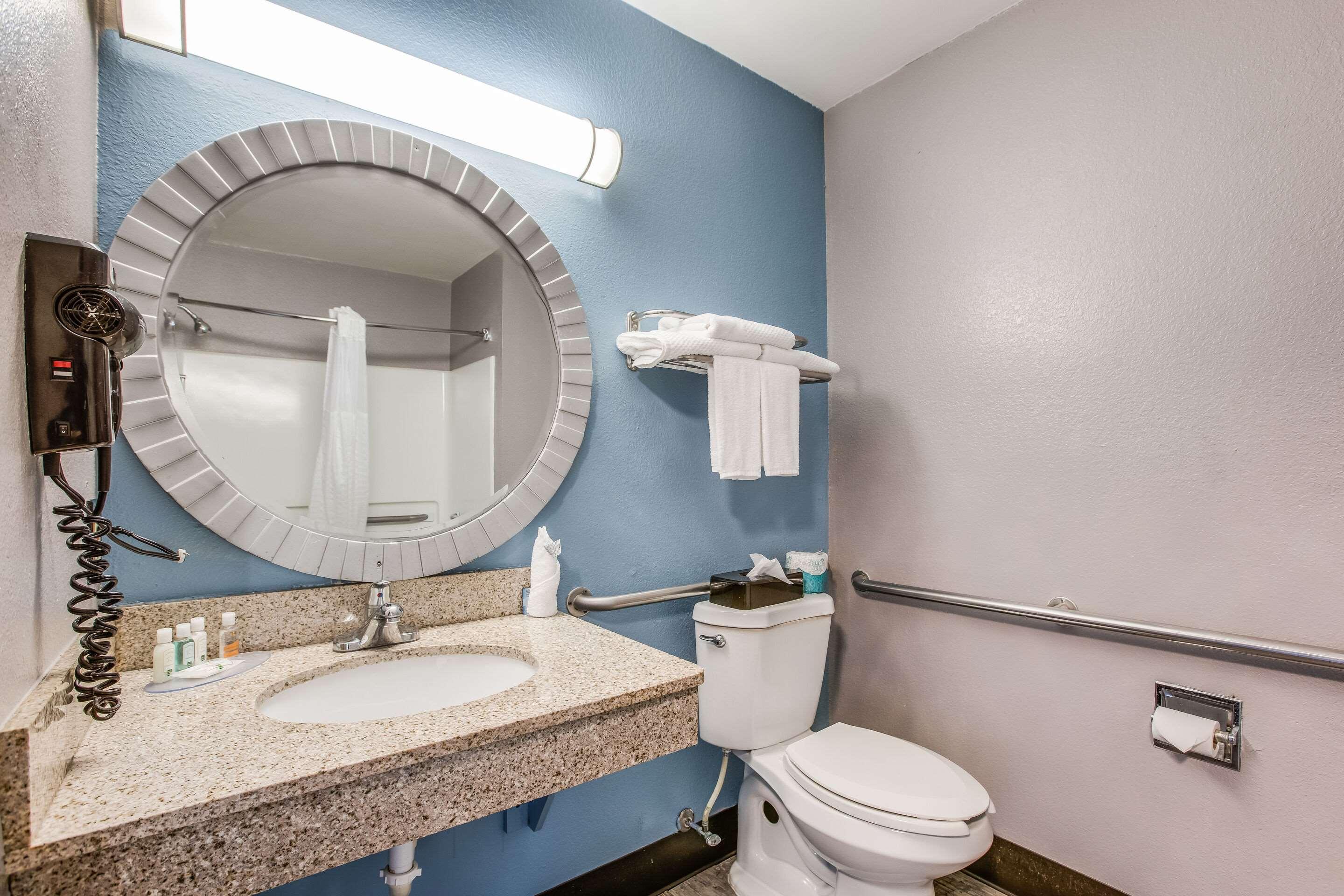 Double Queen Size Bed