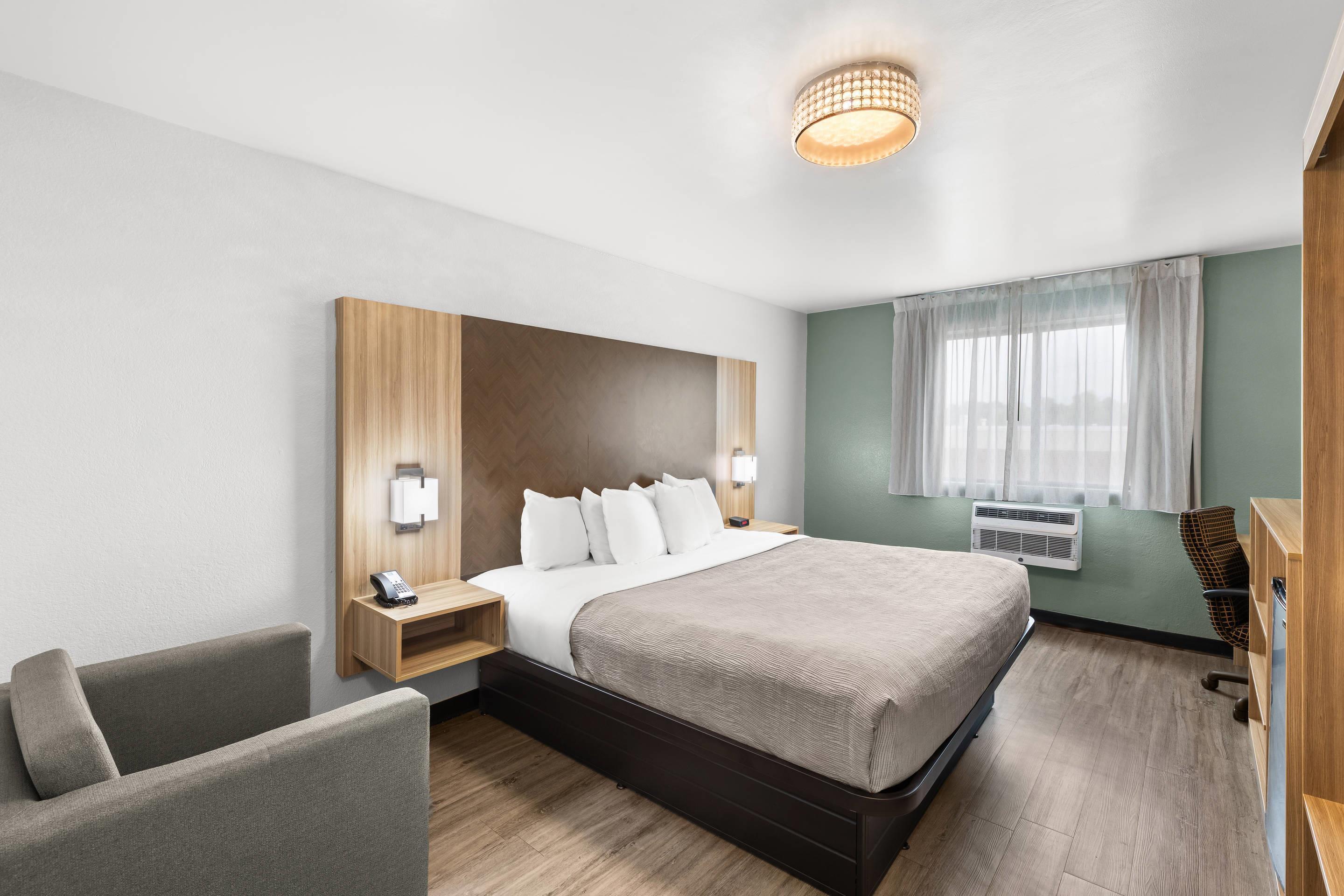 Double Queen Size Bed