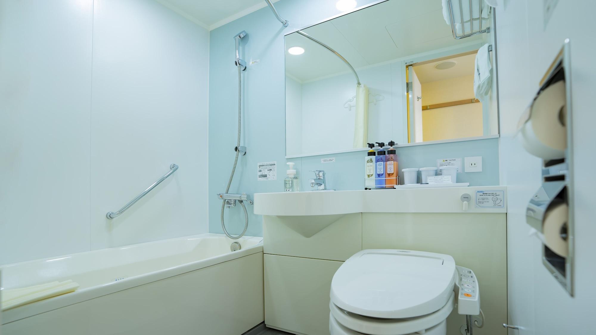 Double Queen Size Bed