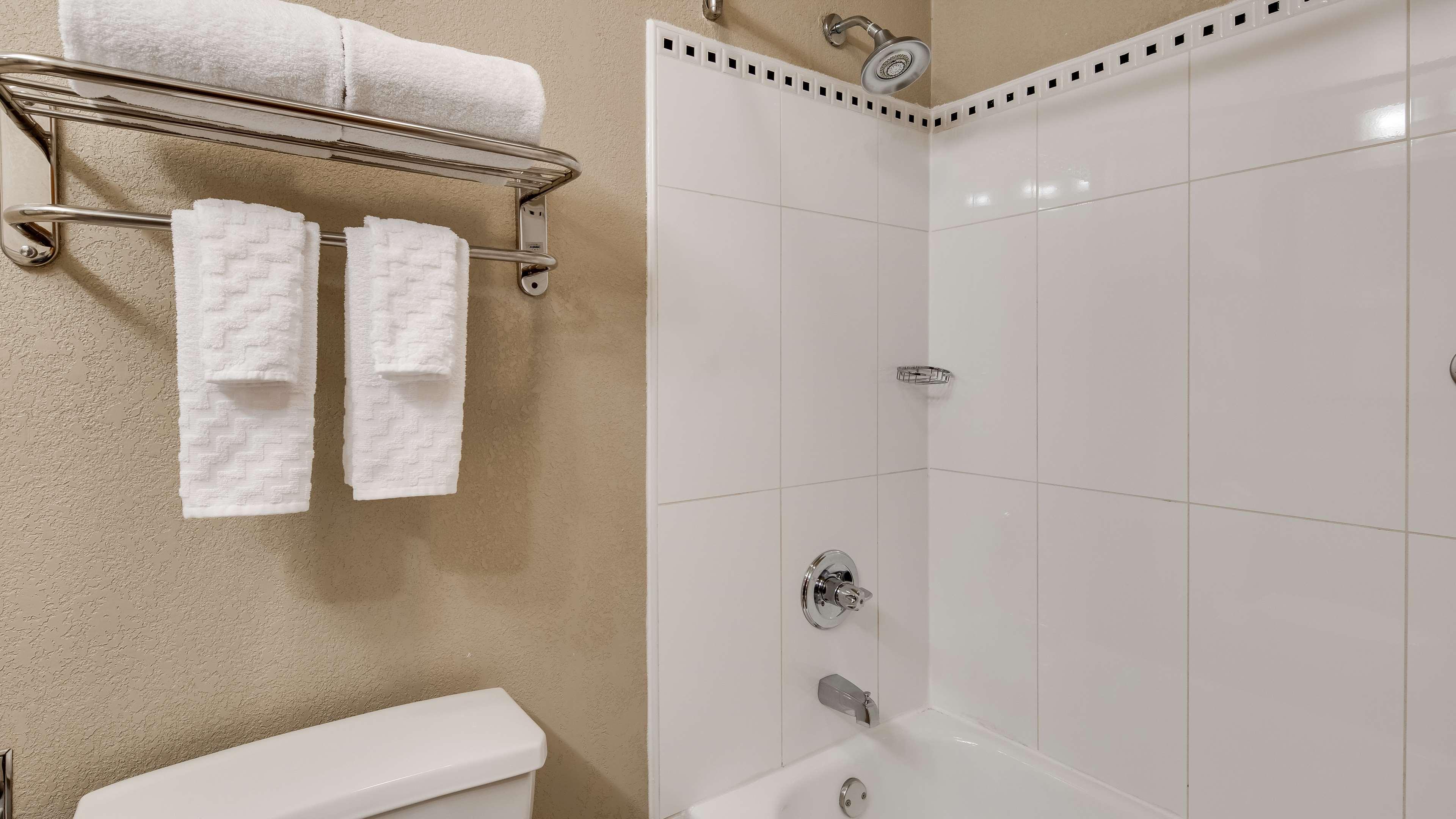 Room Two Double Beds