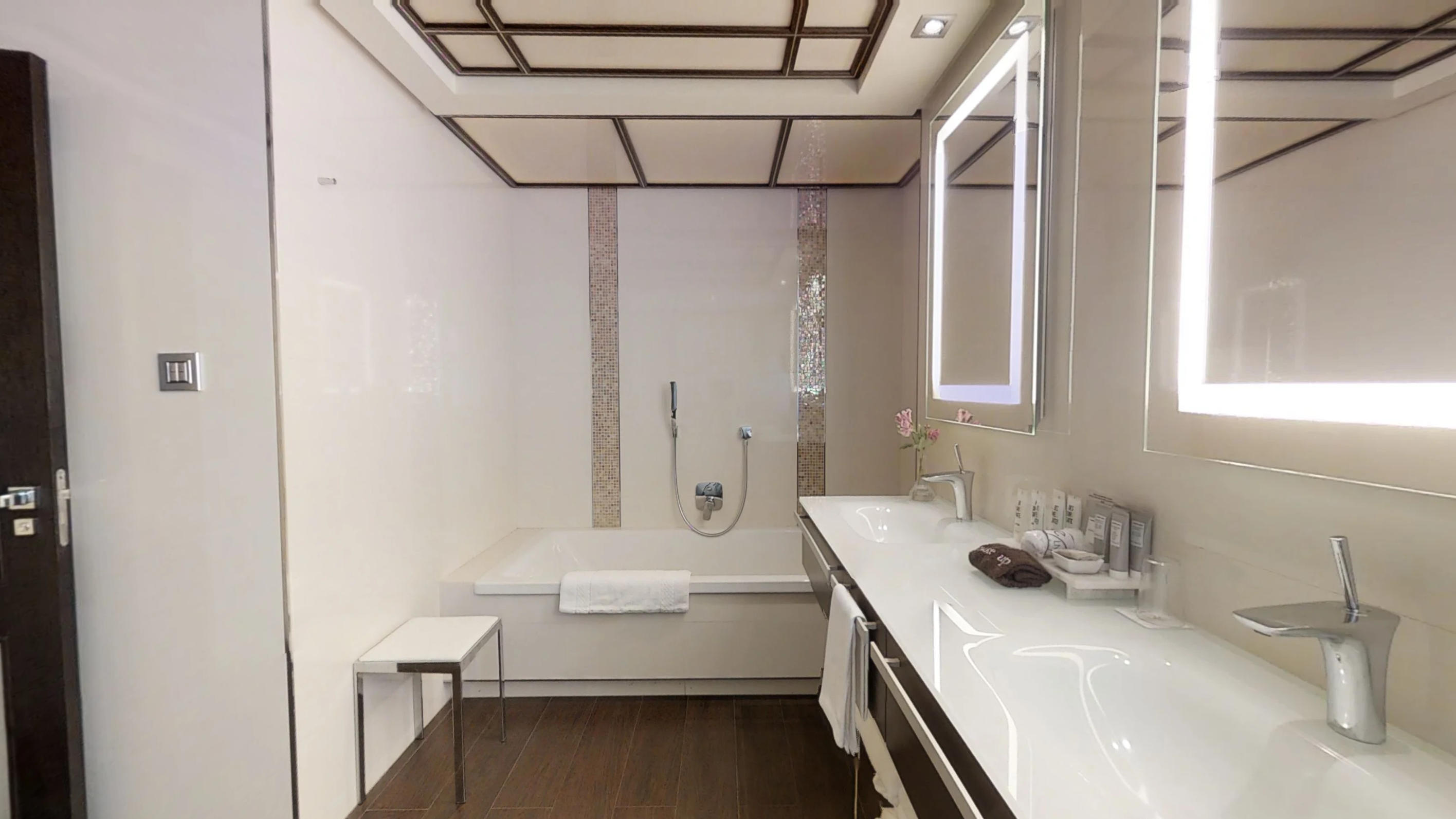 Junior Suite Capacity 4