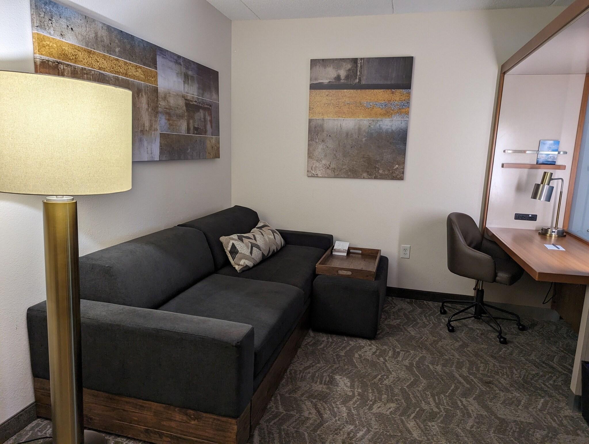 Studio Accessible-two Queen Beds