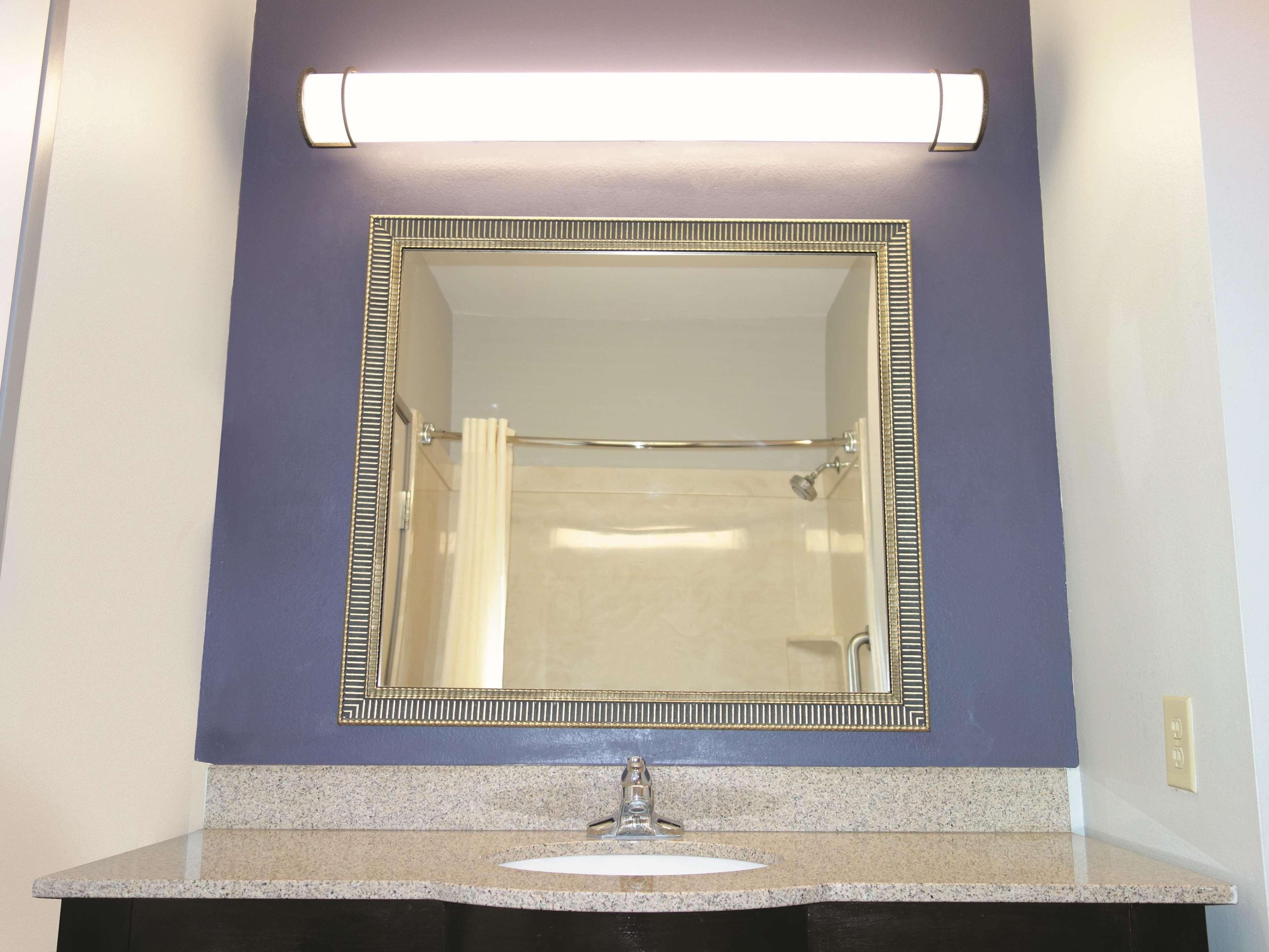 Suite Executive King Bed