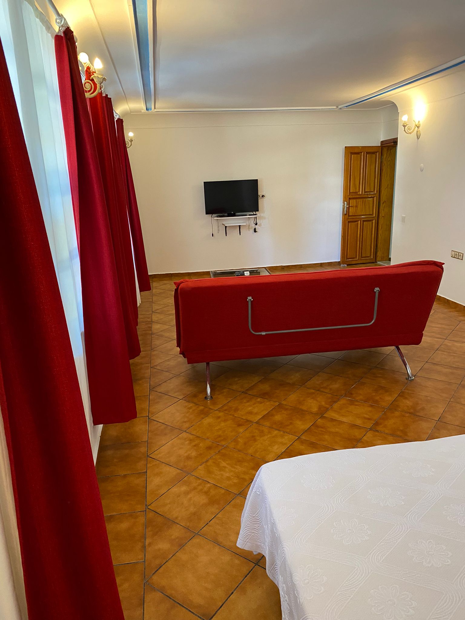 Studio Garden View One Bedroom