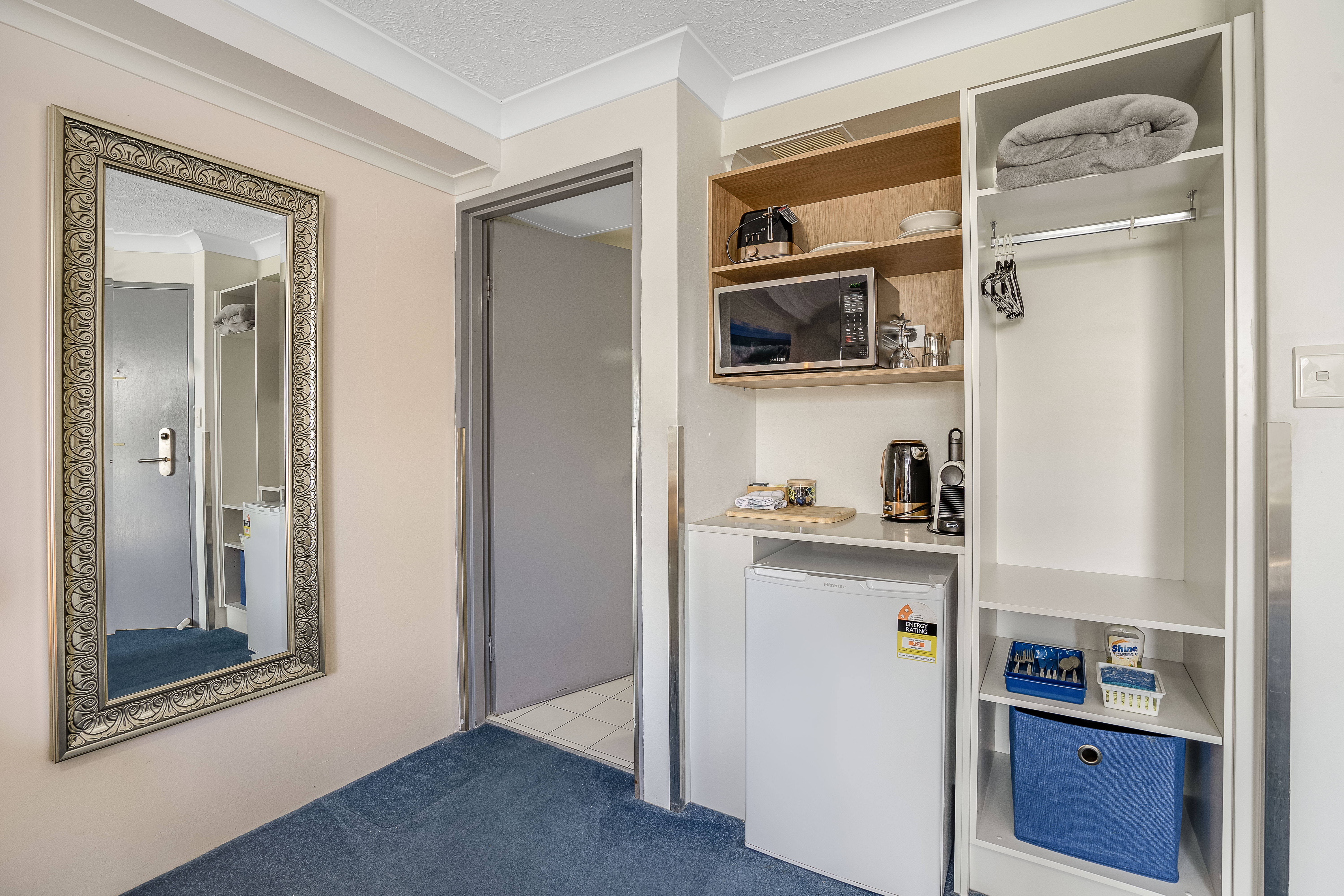 Double Queen Size Bed