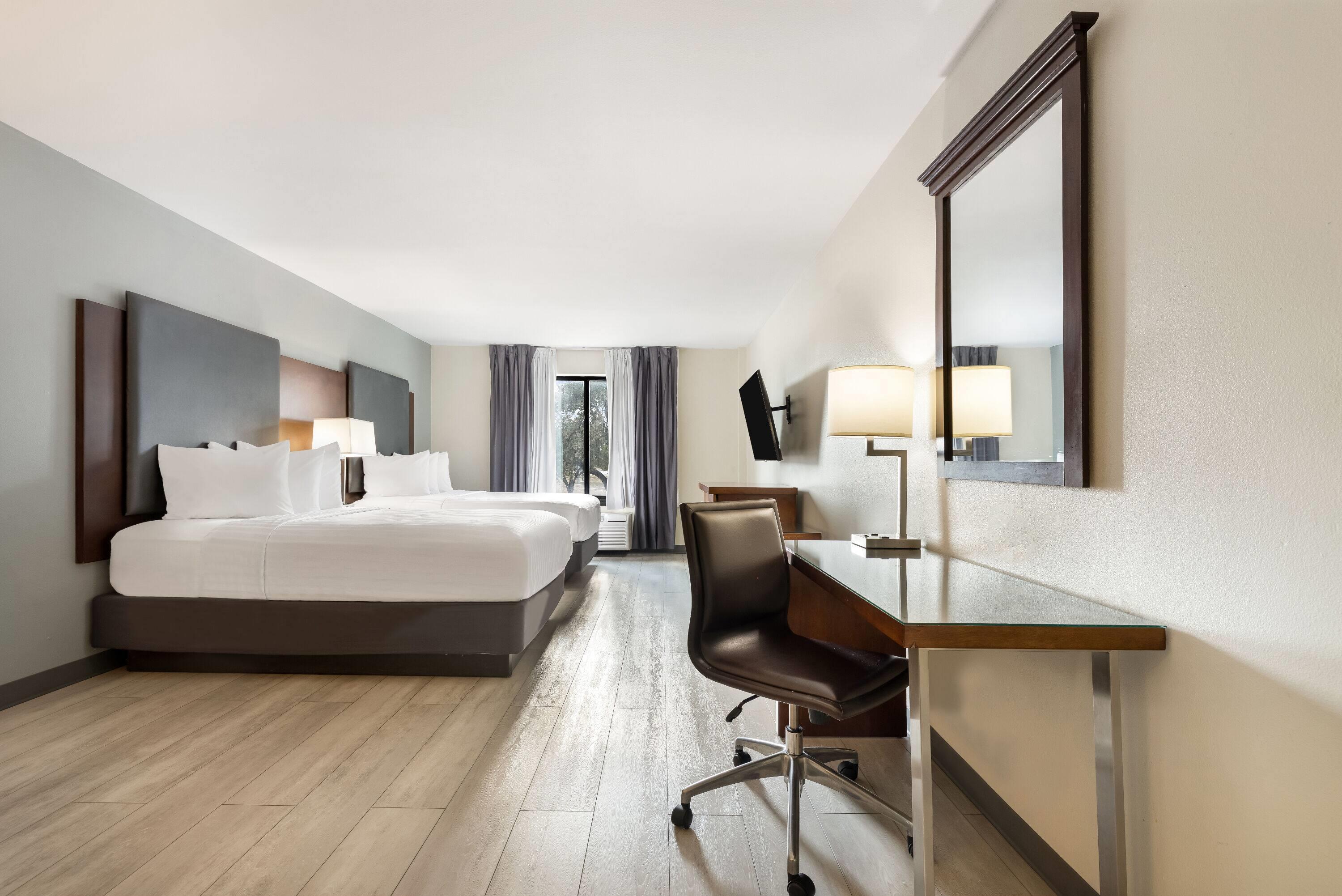 Quadruple Two Double Beds