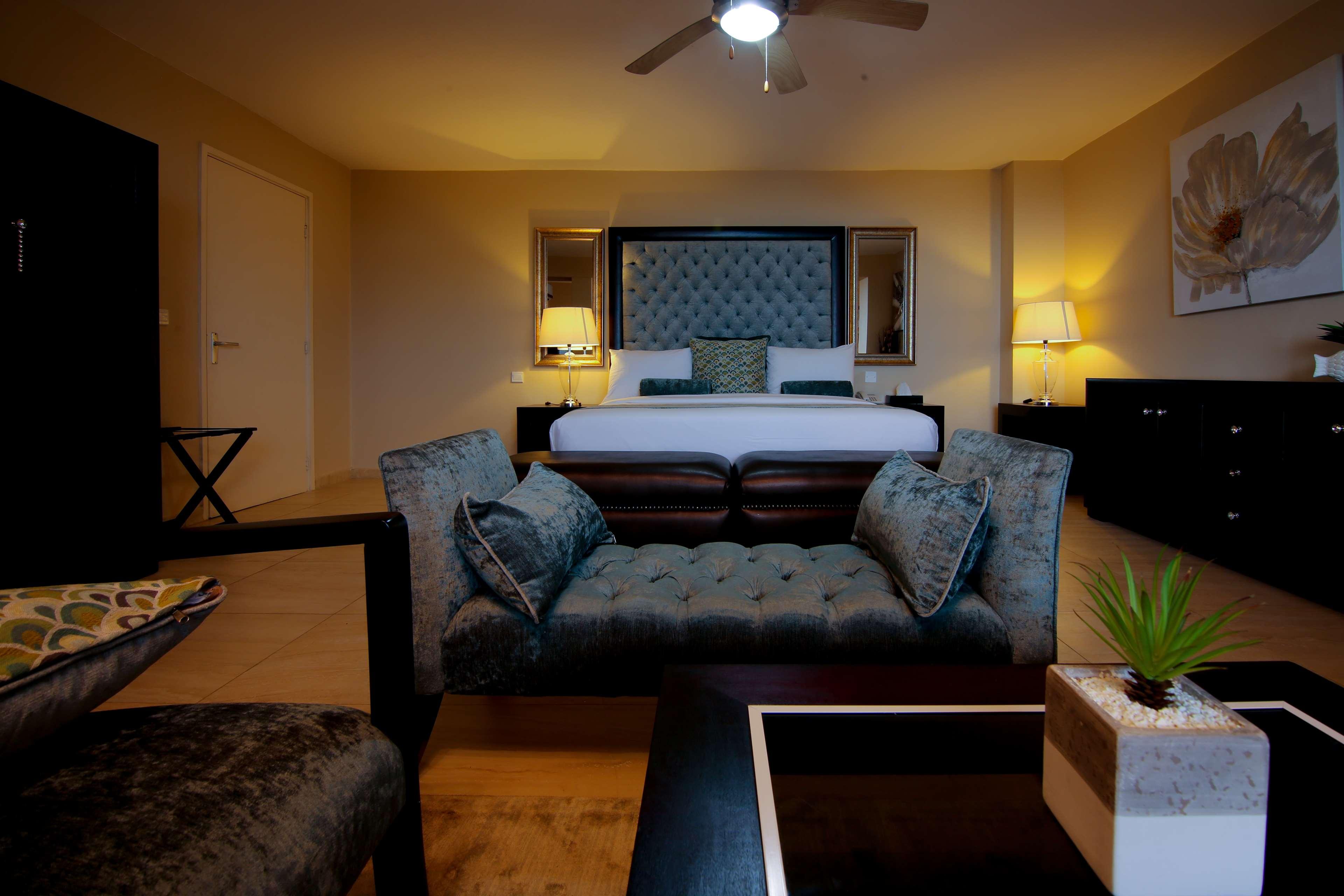 Suite King Bed Non Smoking