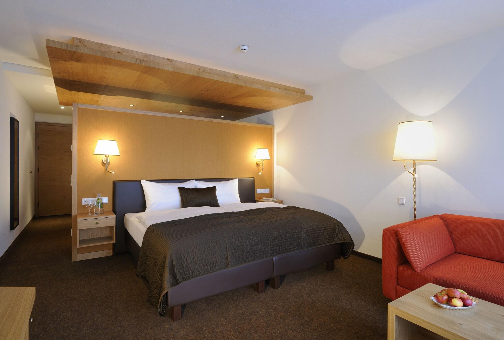 Double or Twin Deluxe Two Beds