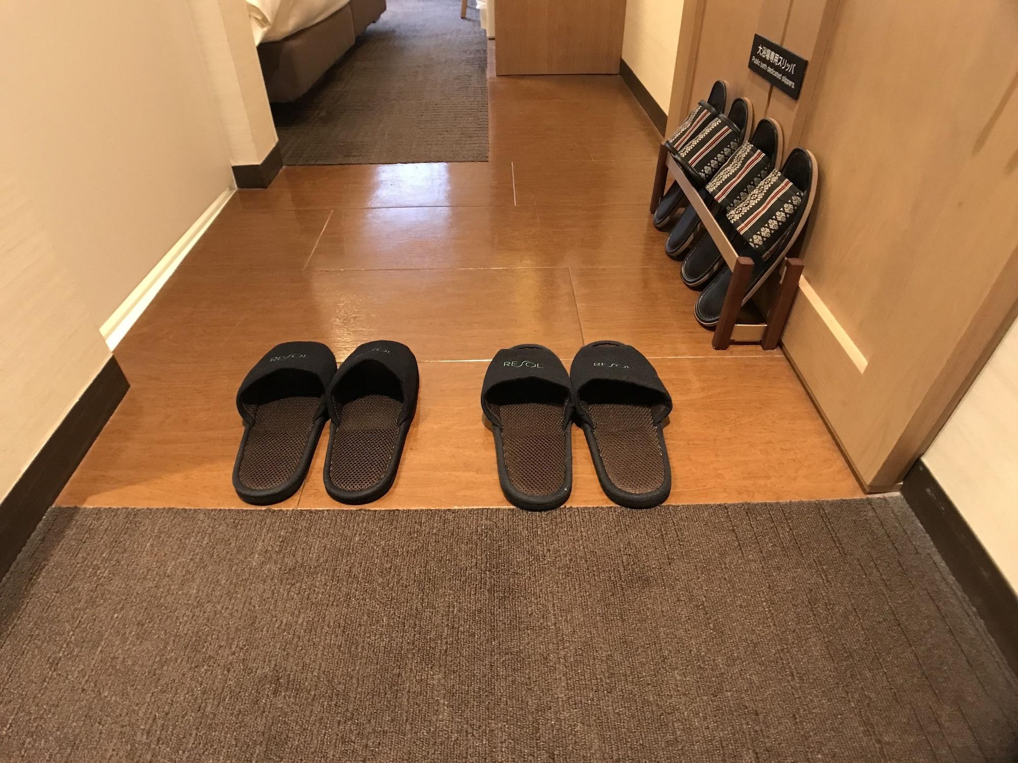 Twin Standard