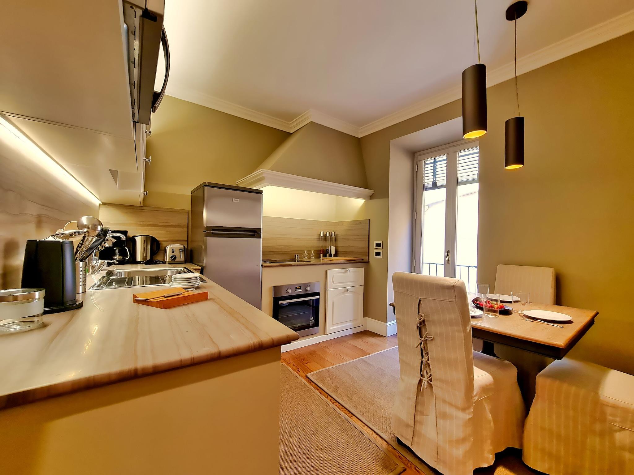 Apartment Superior Queen Bed