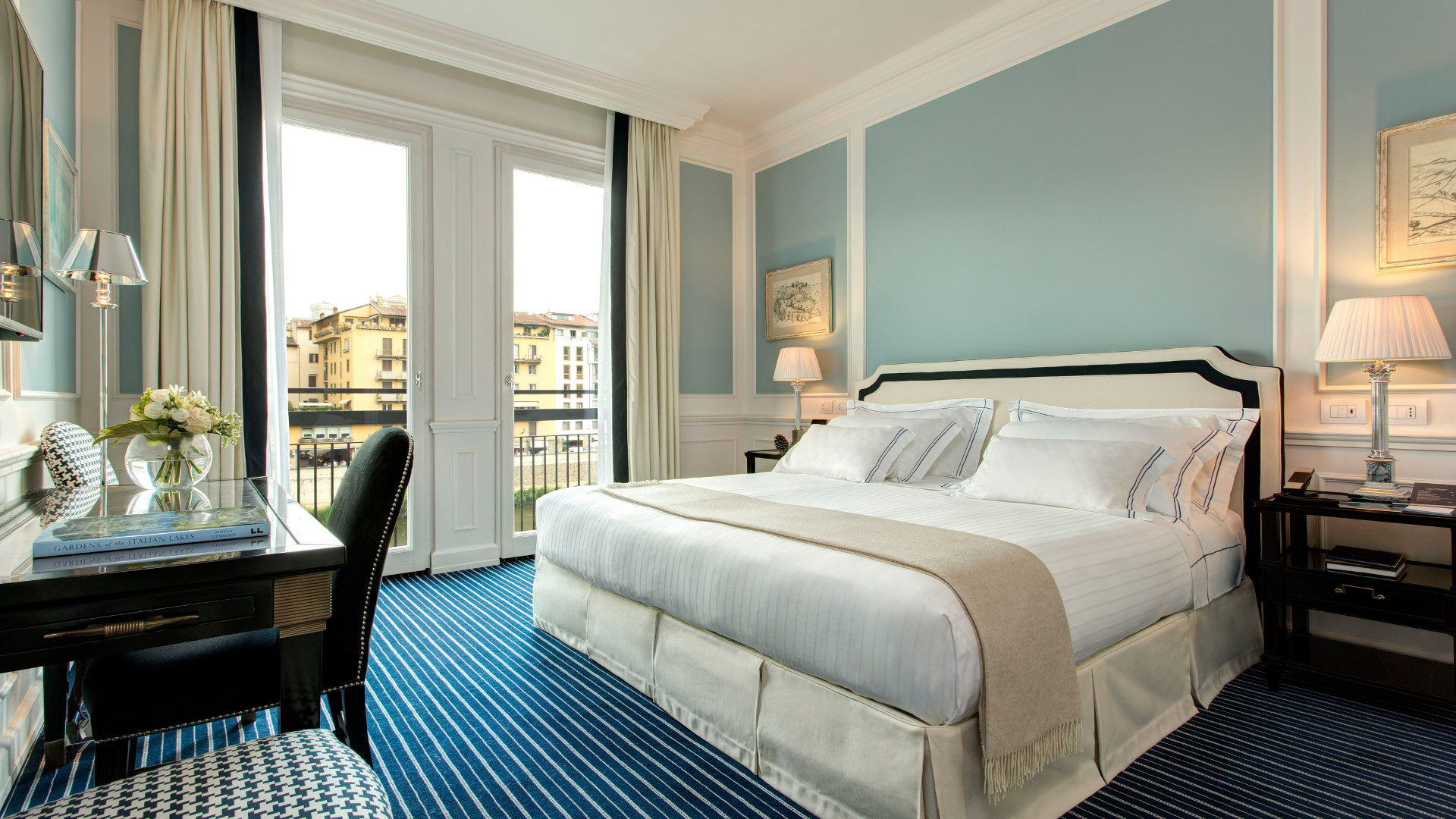 Double Single Deluxe River View