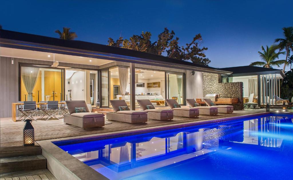 Apartment Three Bedrooms