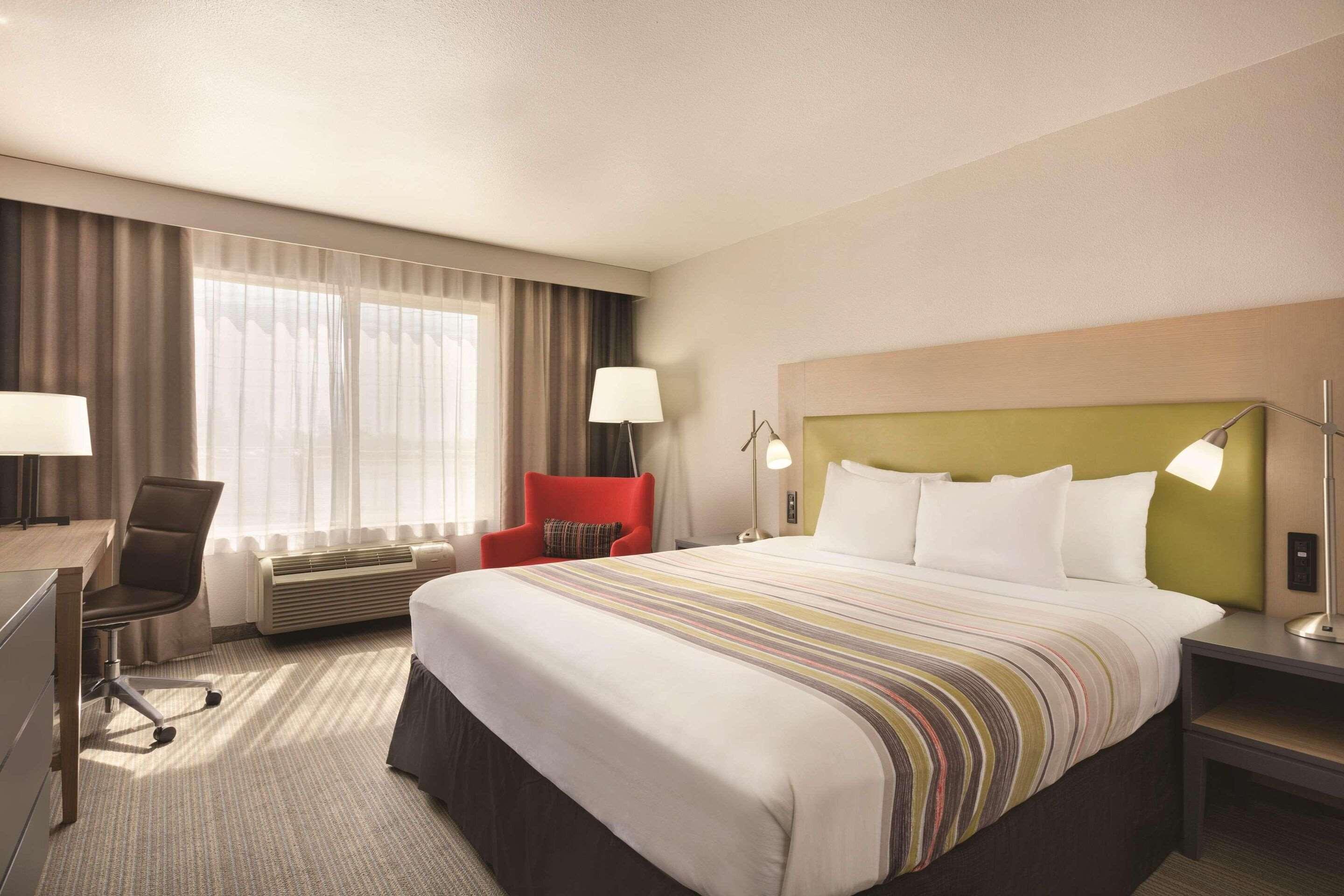 Double Accessible King Size Bed