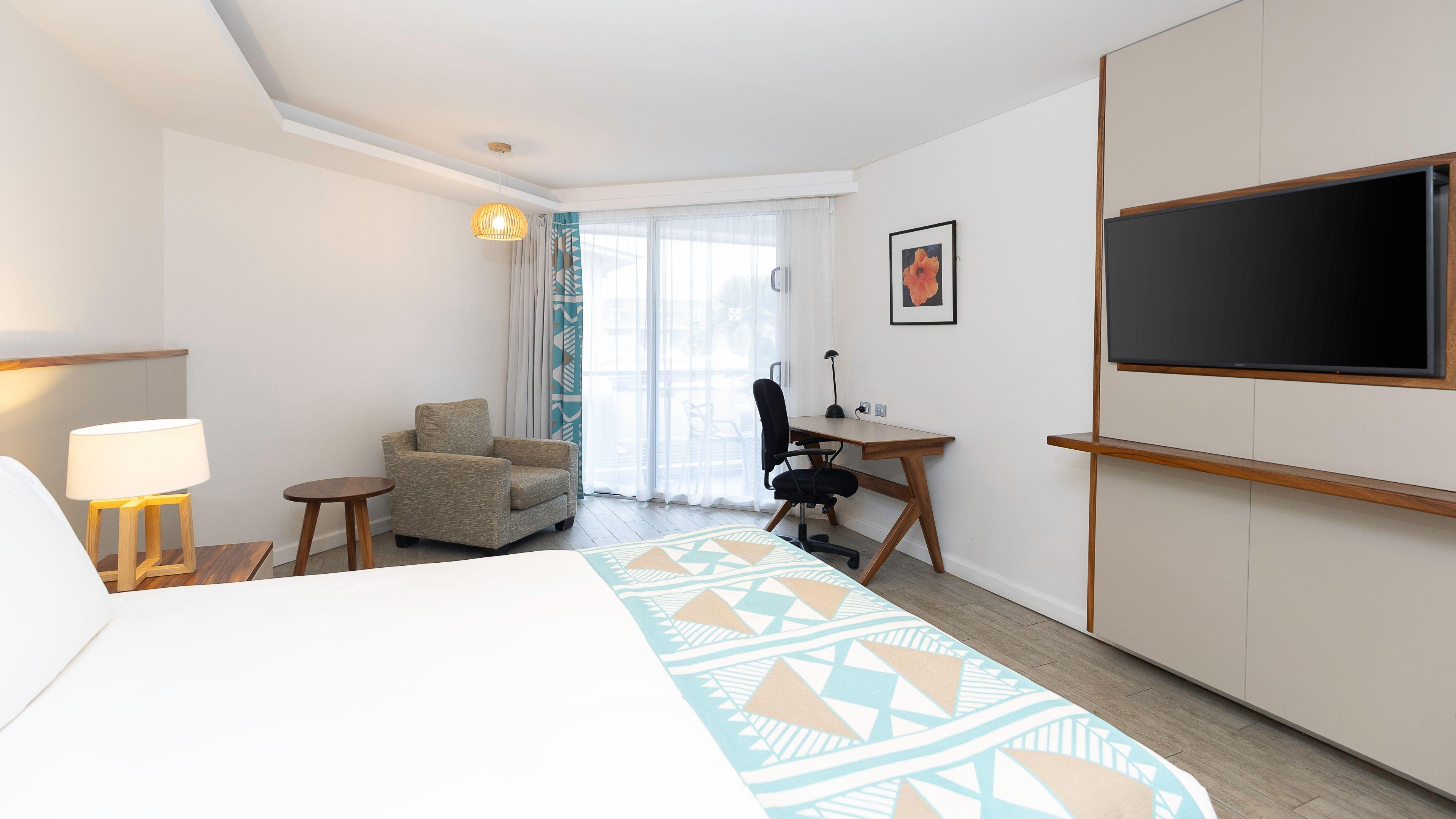 Double Queen Size Bed