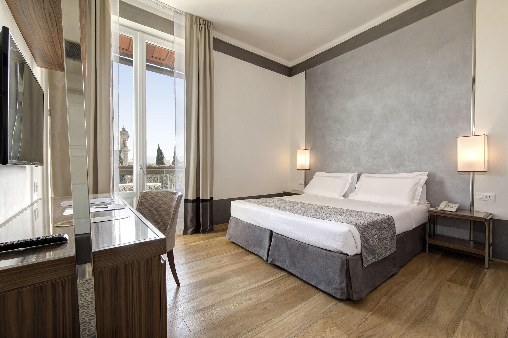 Double Superior Queen Bed