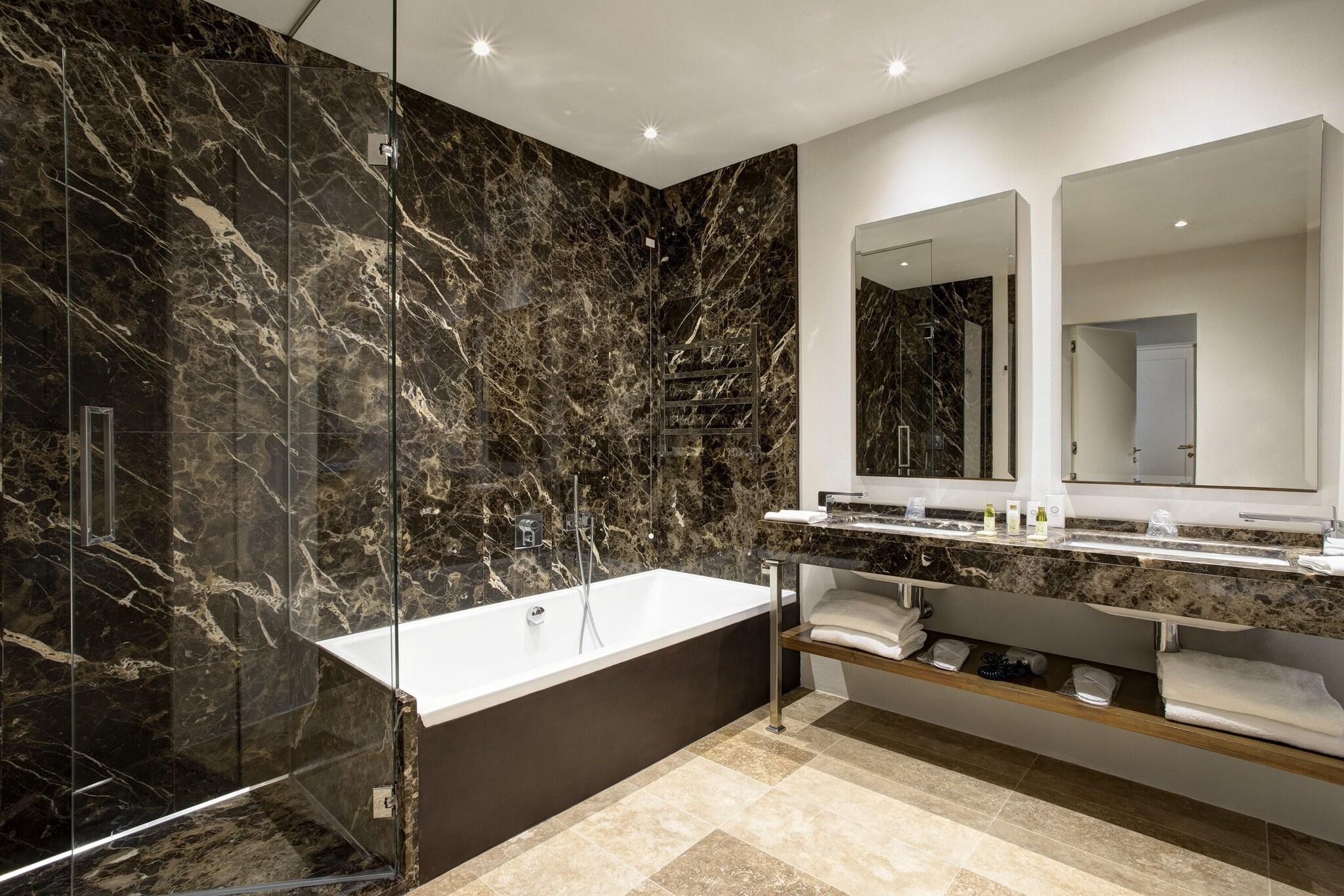 Triple Deluxe Garden View