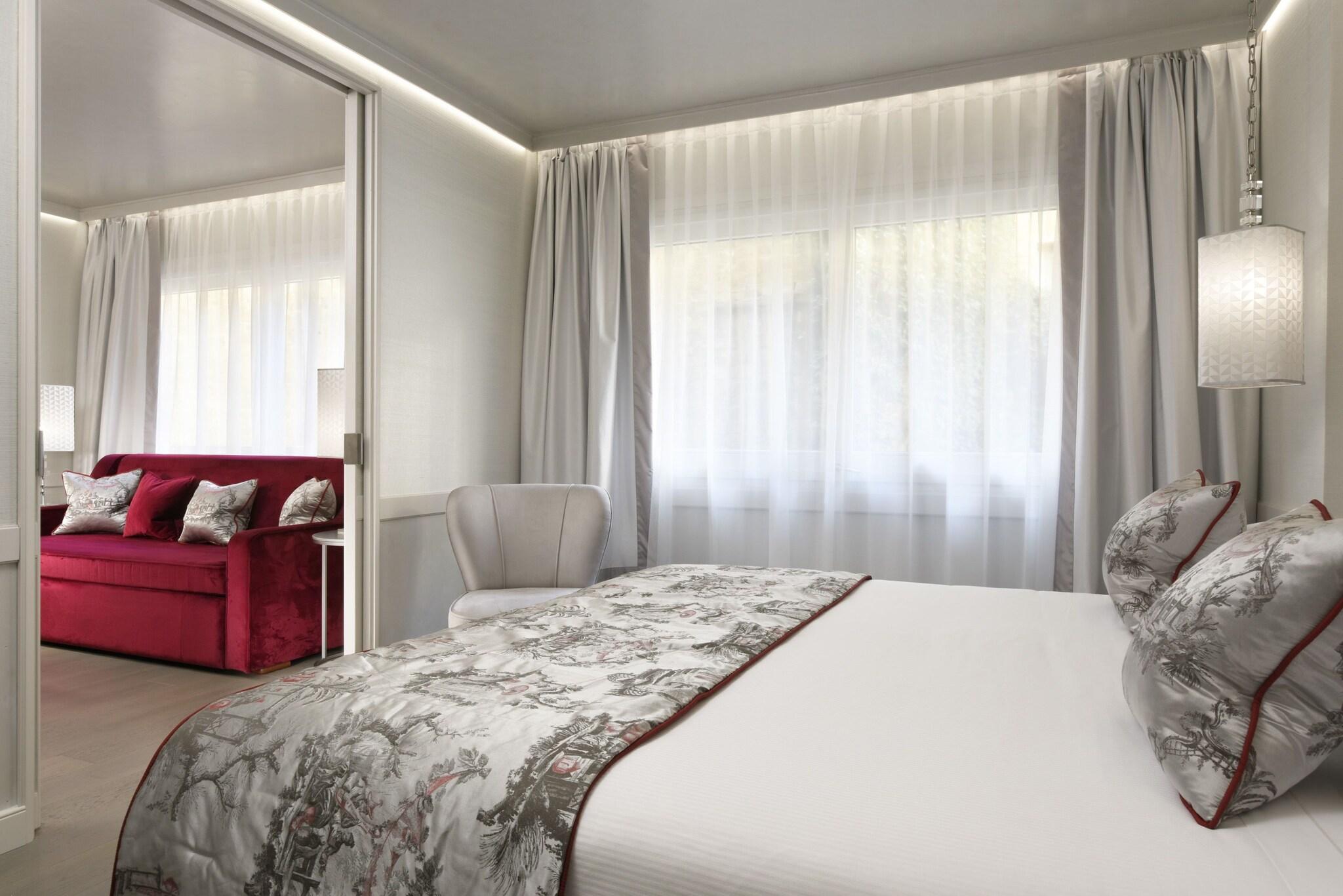 Double Premium King Bed