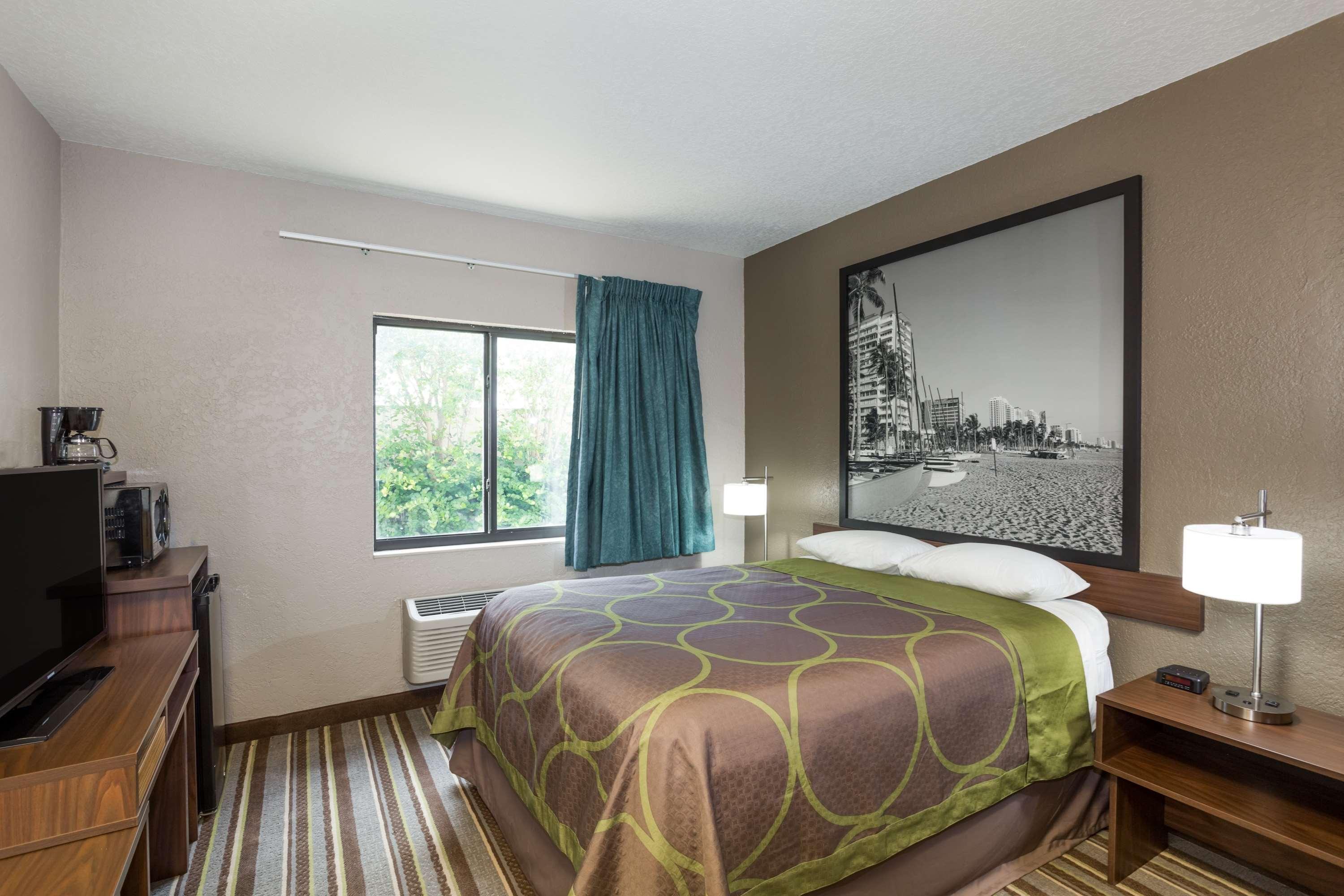 Double Queen Size Bed