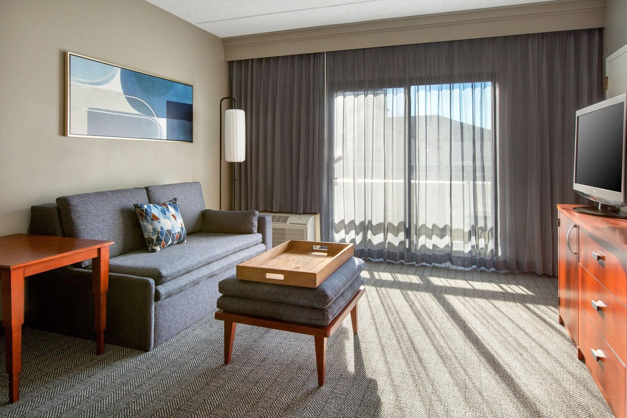 Suite Two Double Beds One Bedroom 