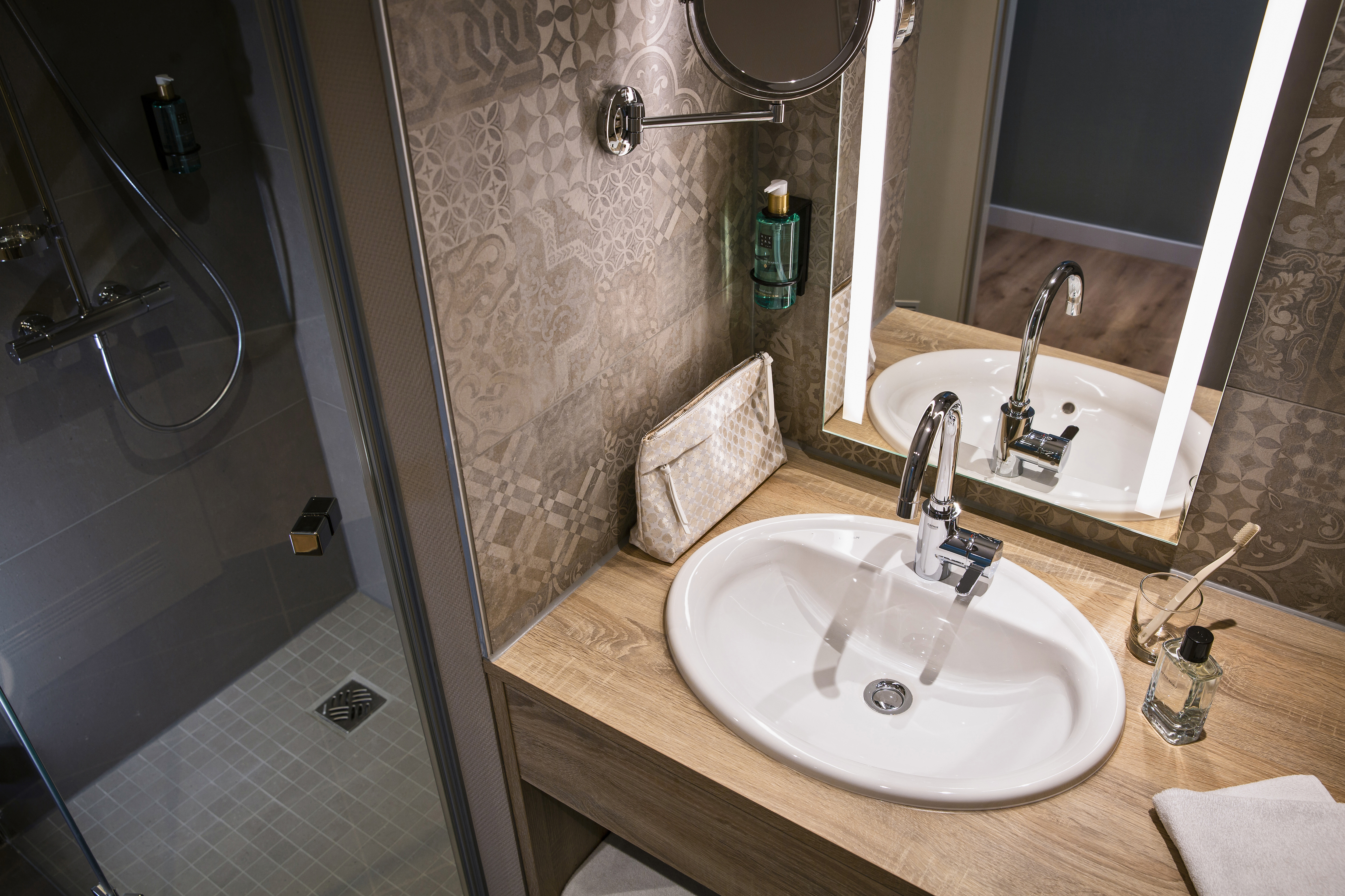 Family Room Standard