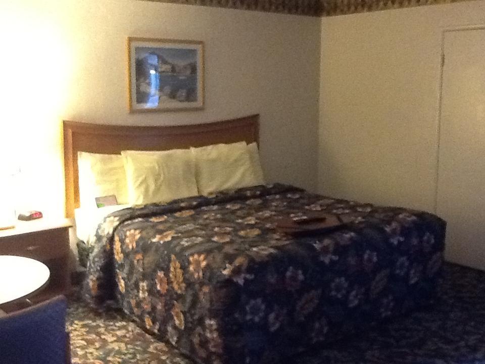 Double King Bed Non Smoking