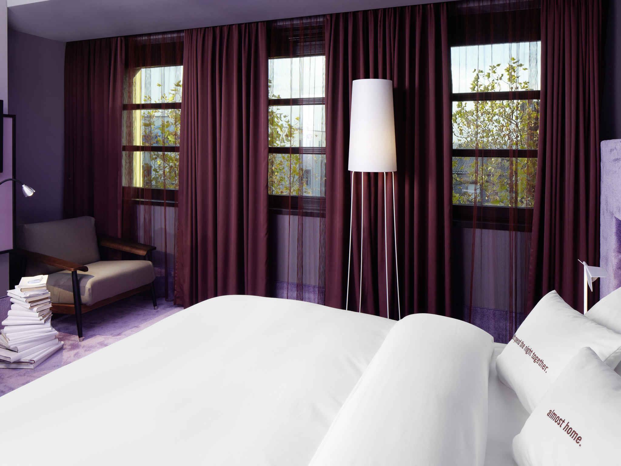 Double Queen Size Bed