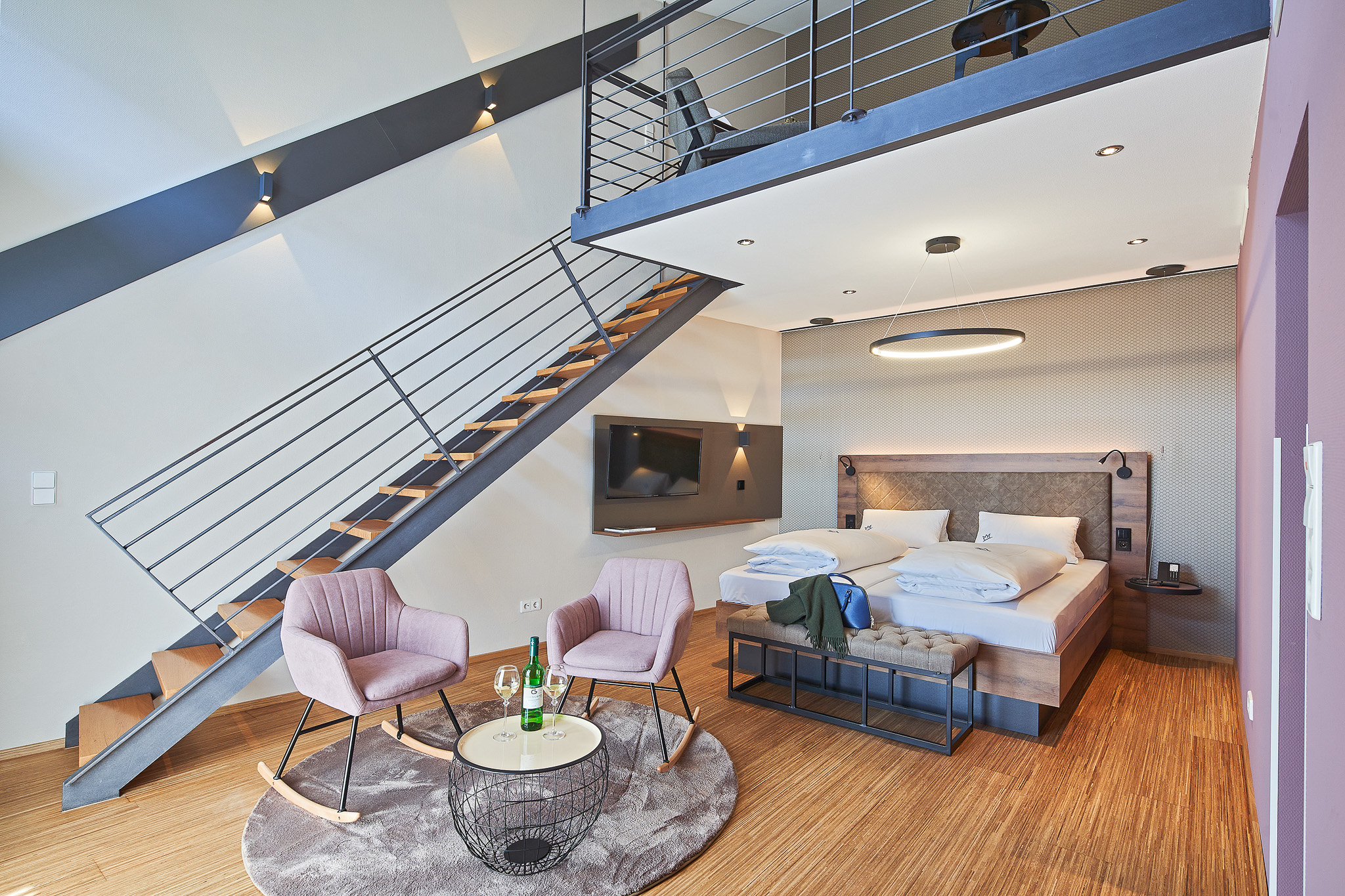 Junior Suite Deluxe with Air Conditioning