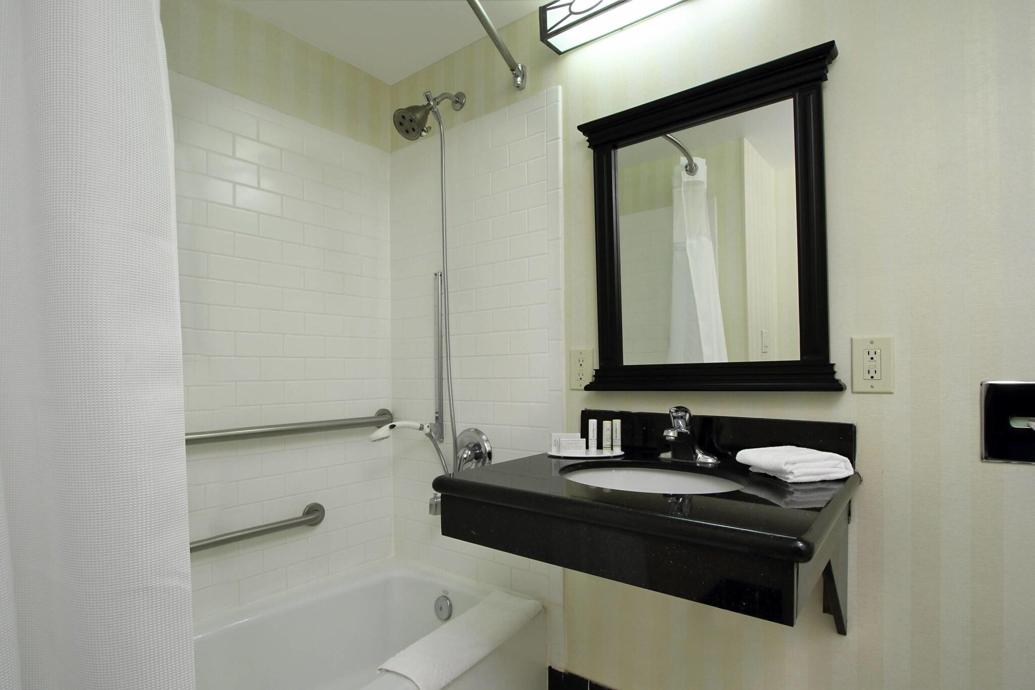 Suite Executive King Bed