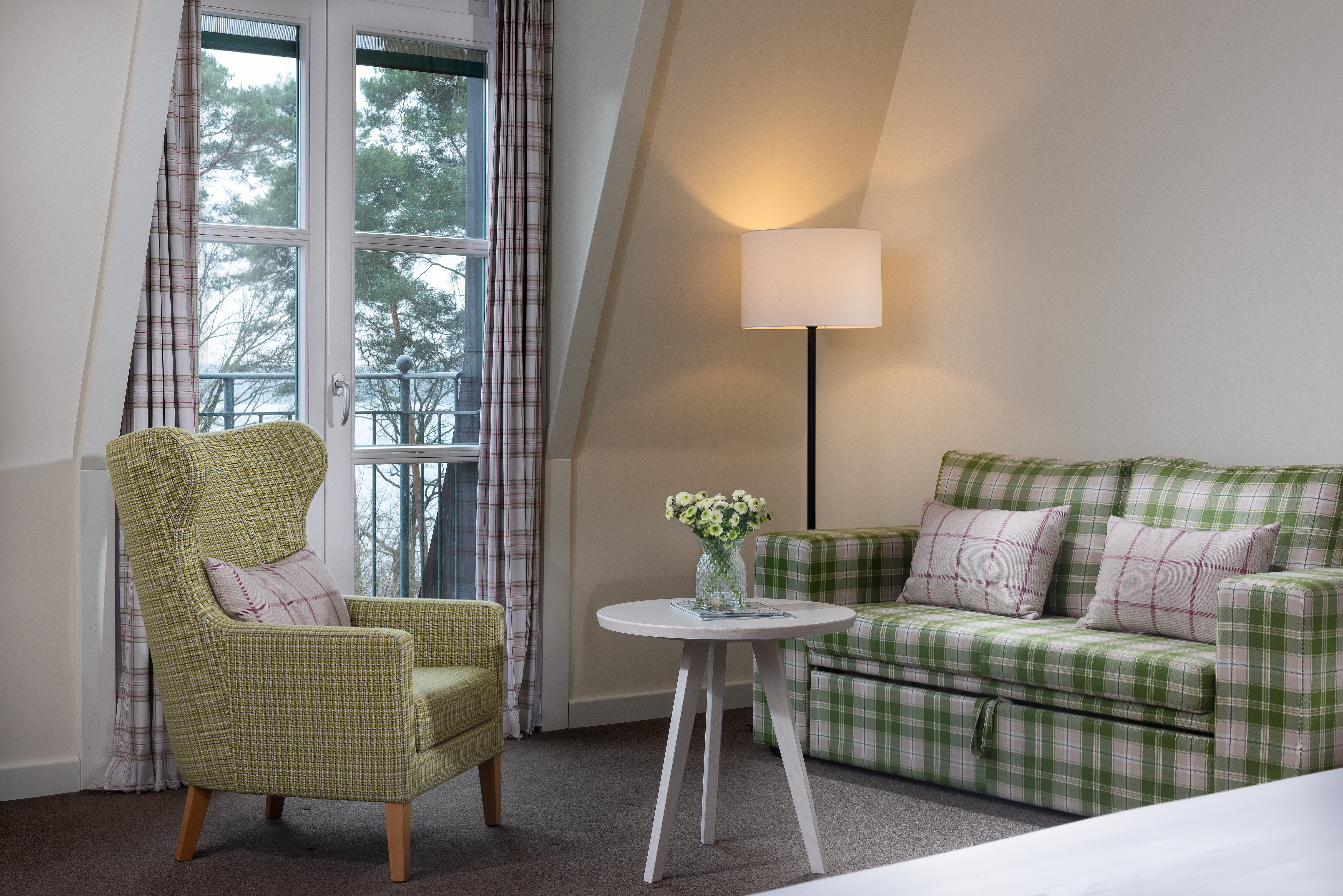 Junior Suite Land View