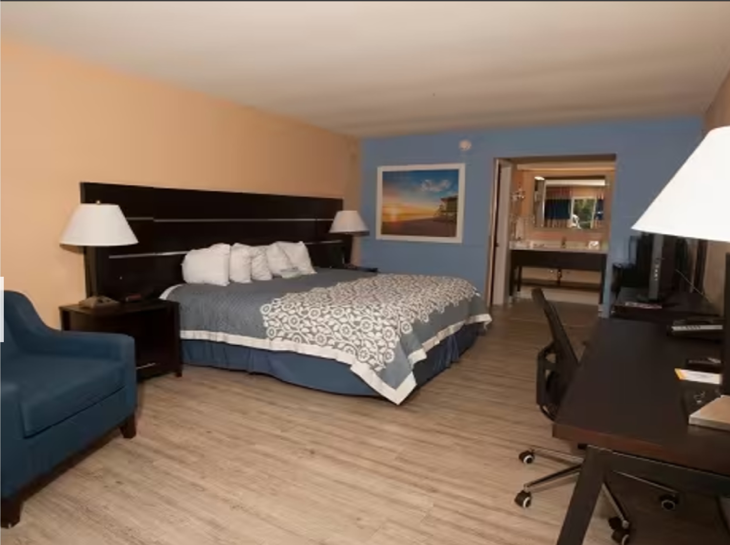 Double King Bed Non Smoking