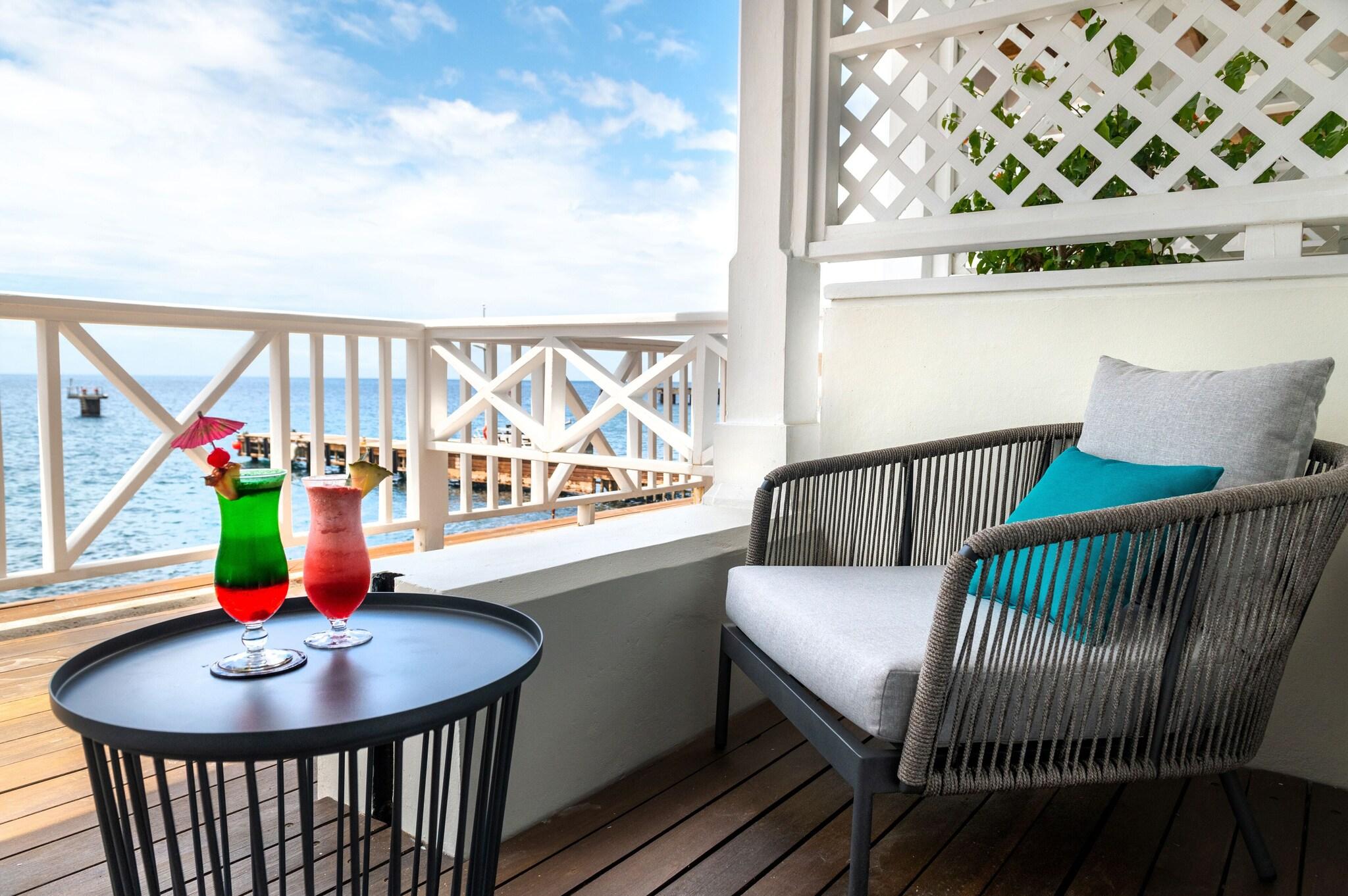 Double Ocean Front King Bed