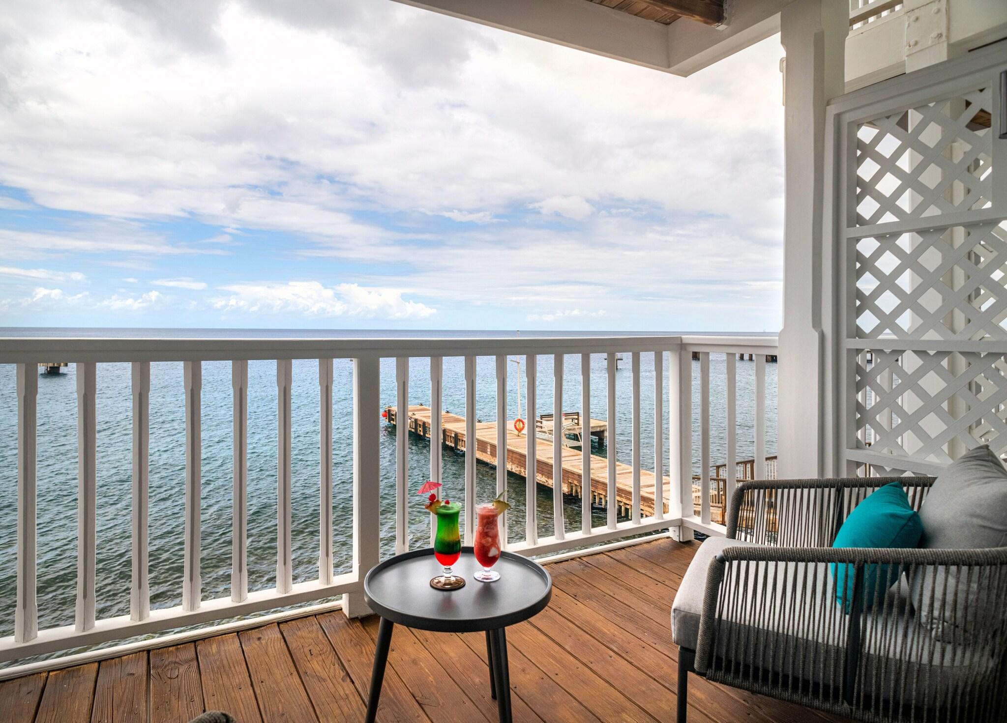 Twin Ocean Front Two Double Beds