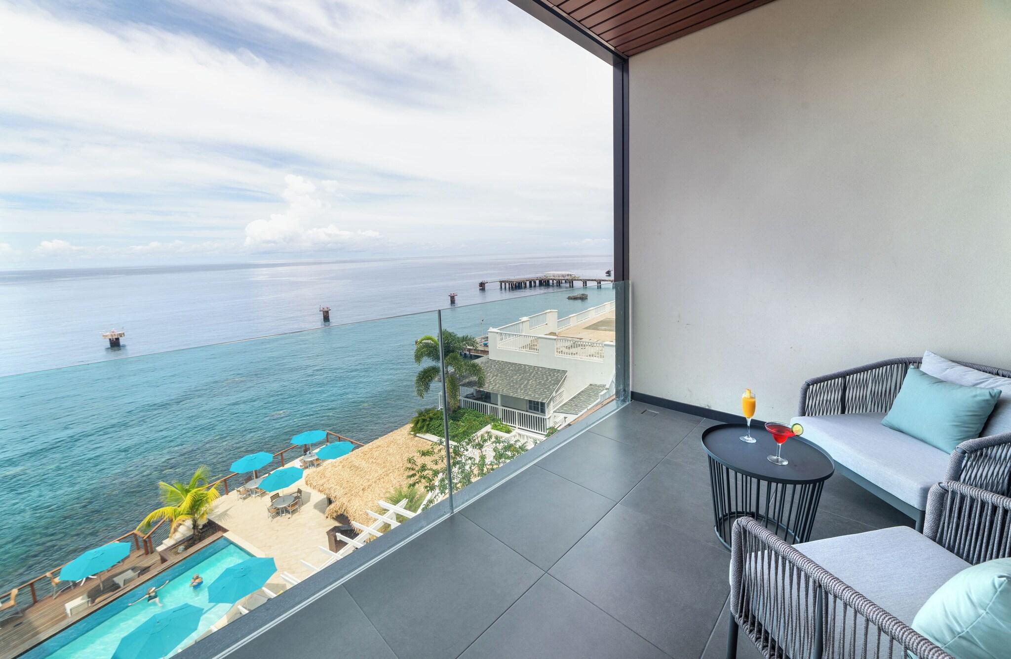 Double Ocean View King Bed