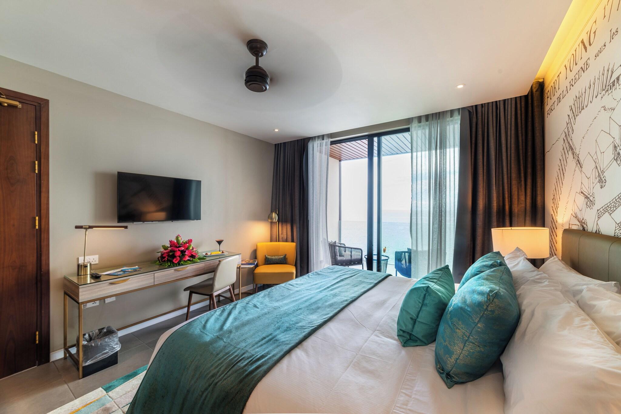 Double Ocean View King Bed