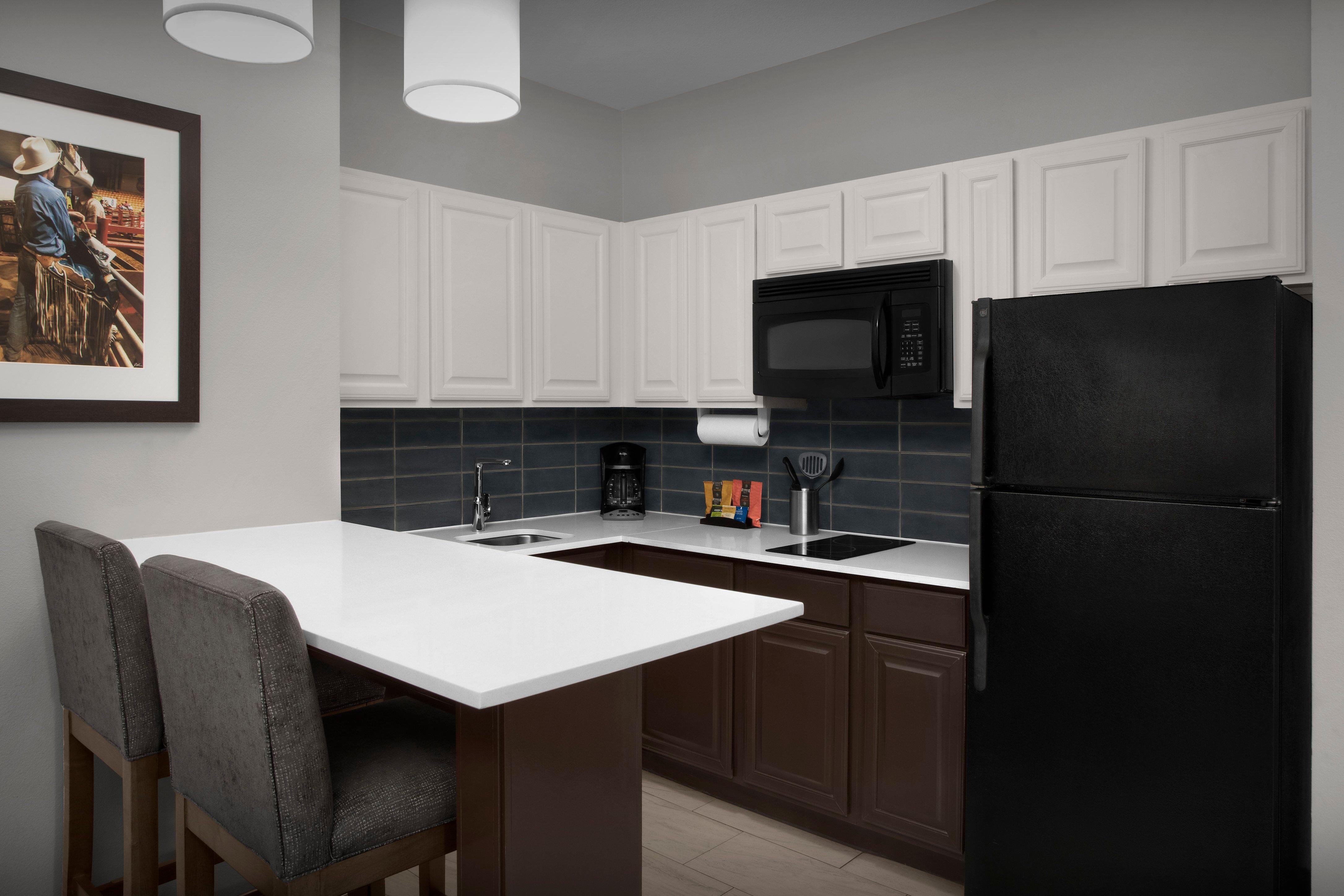 Suite with Kitchenette