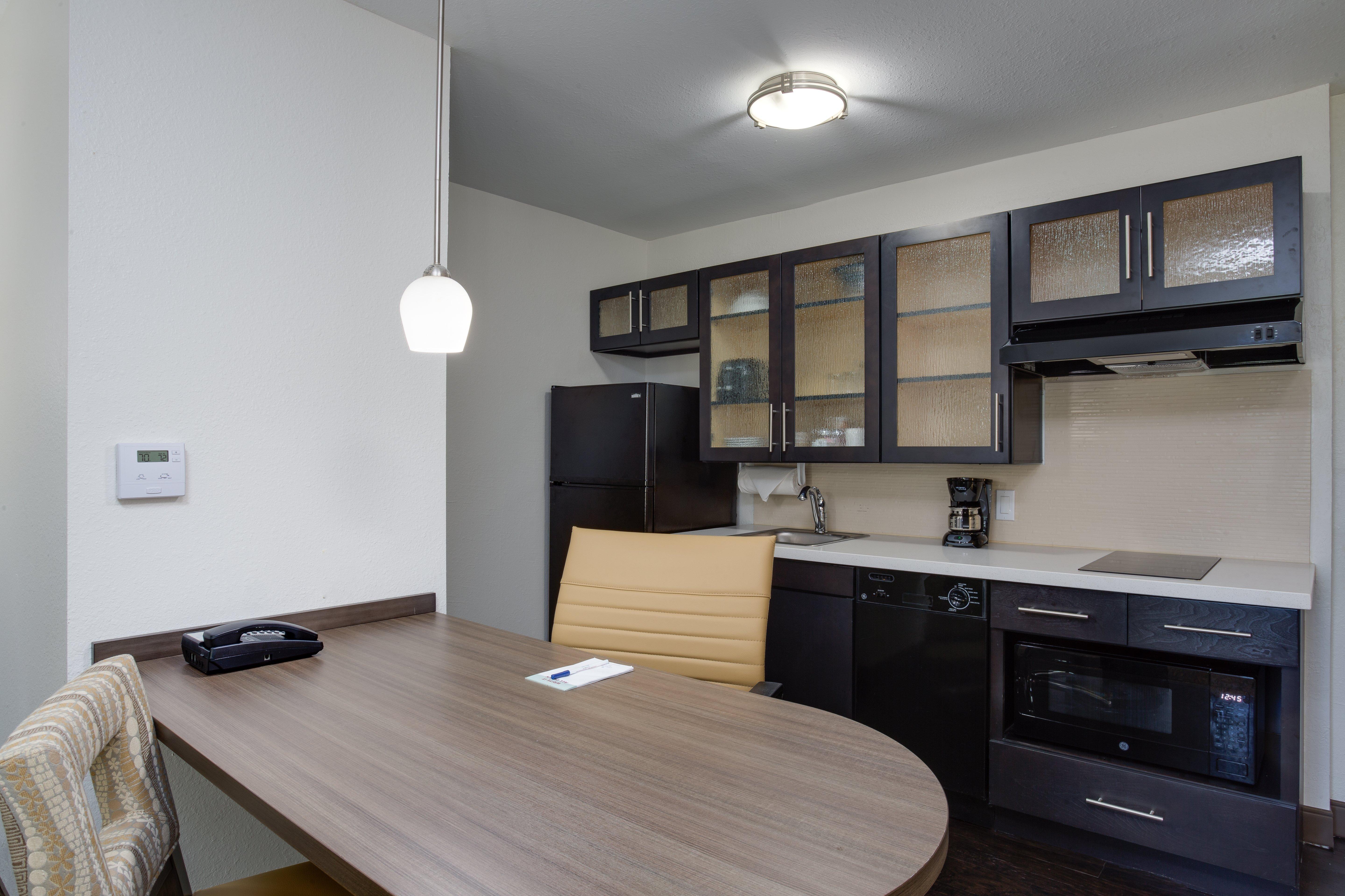 Suite Accessible-queen Size Bed