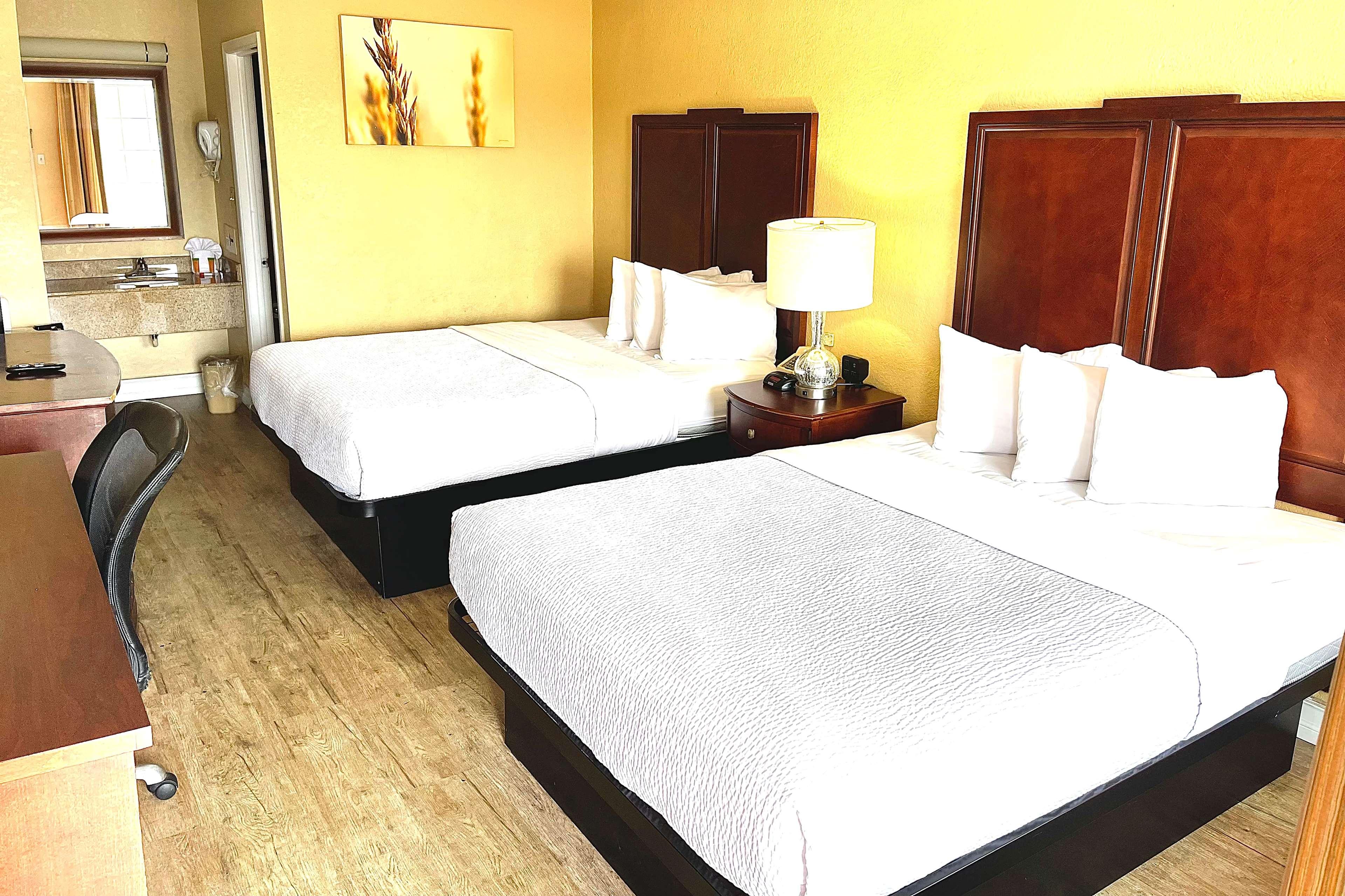 Room Two Queen Beds Non Smoking