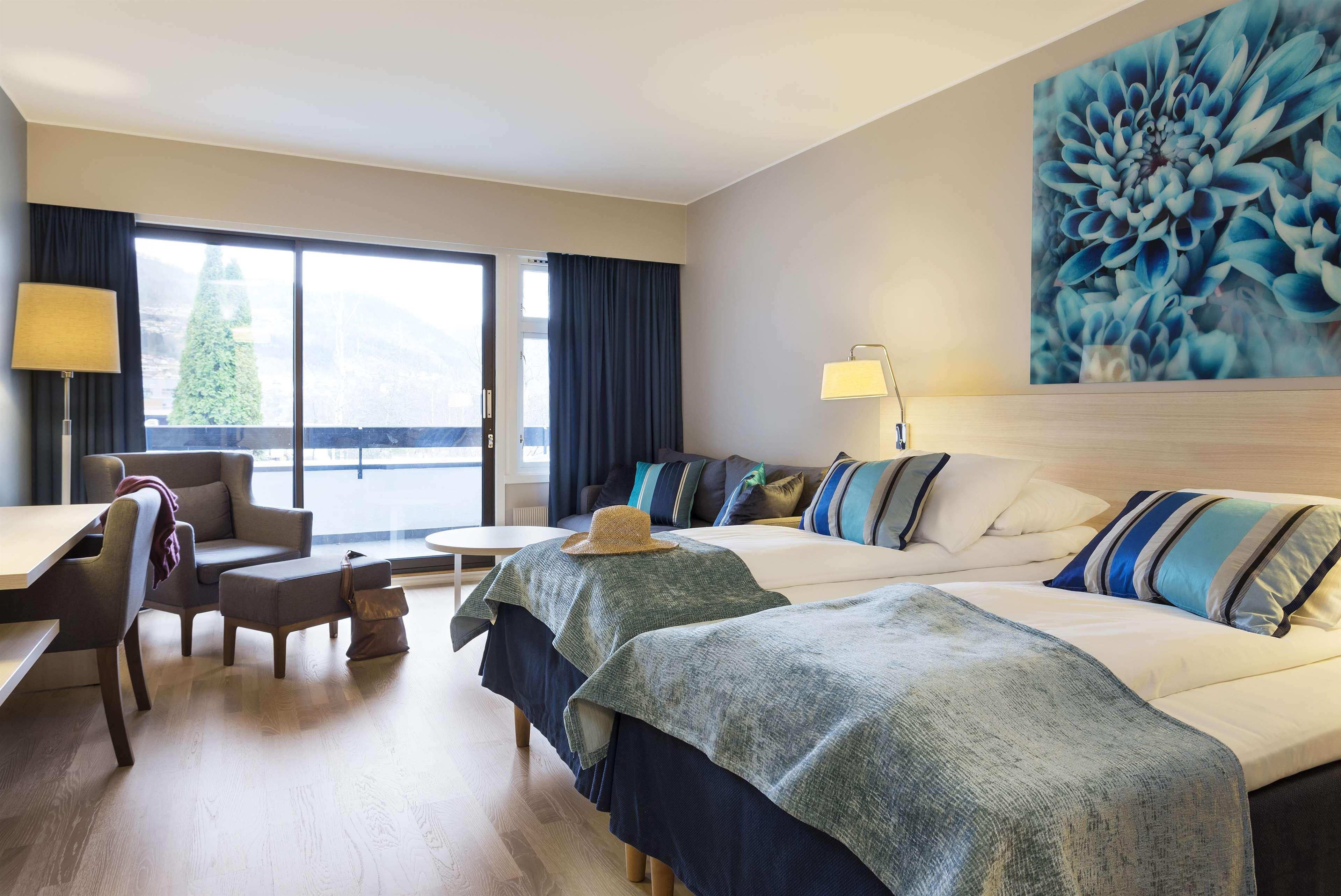 Double Superior King Bed