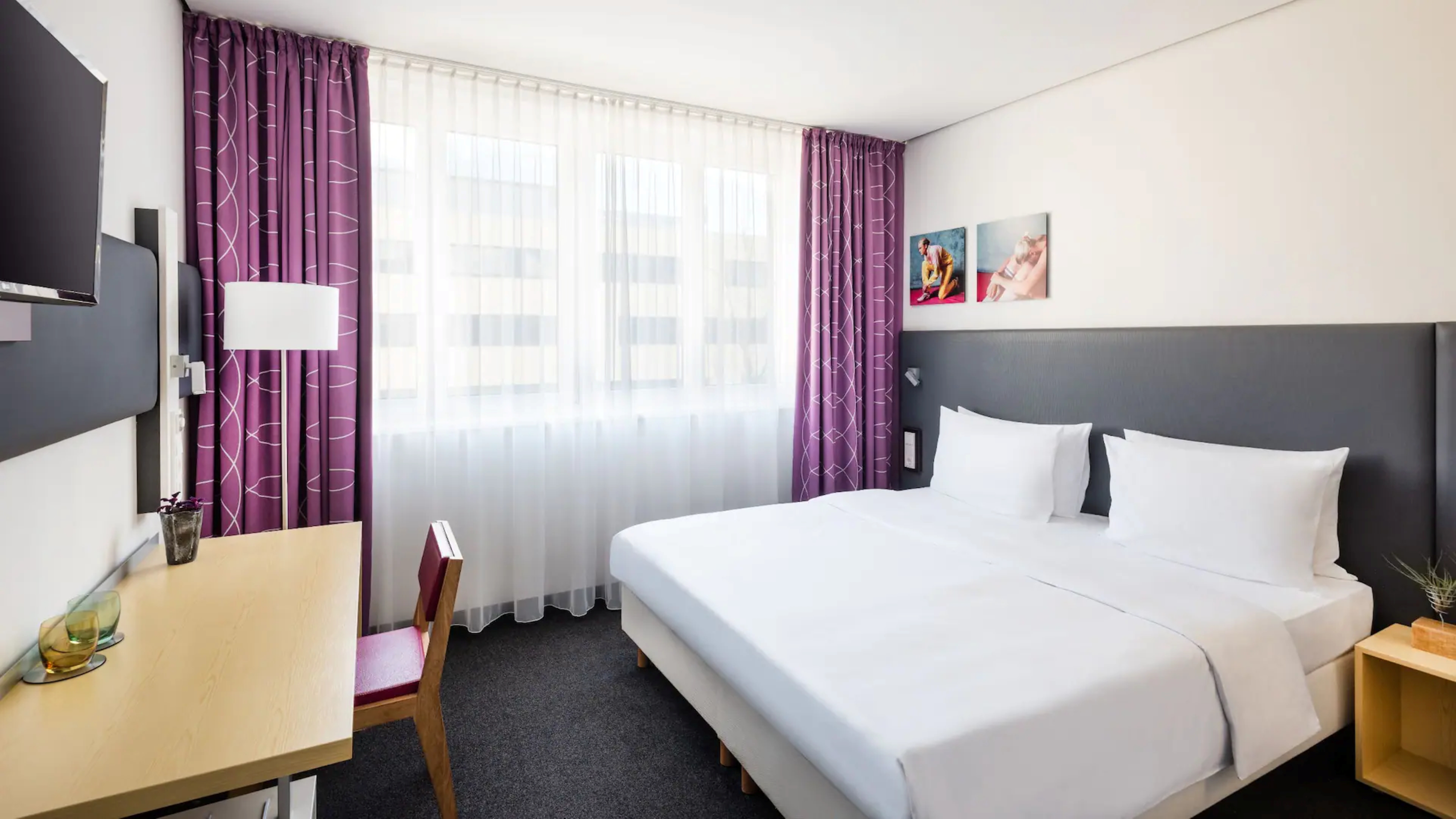 Double King Size Bed