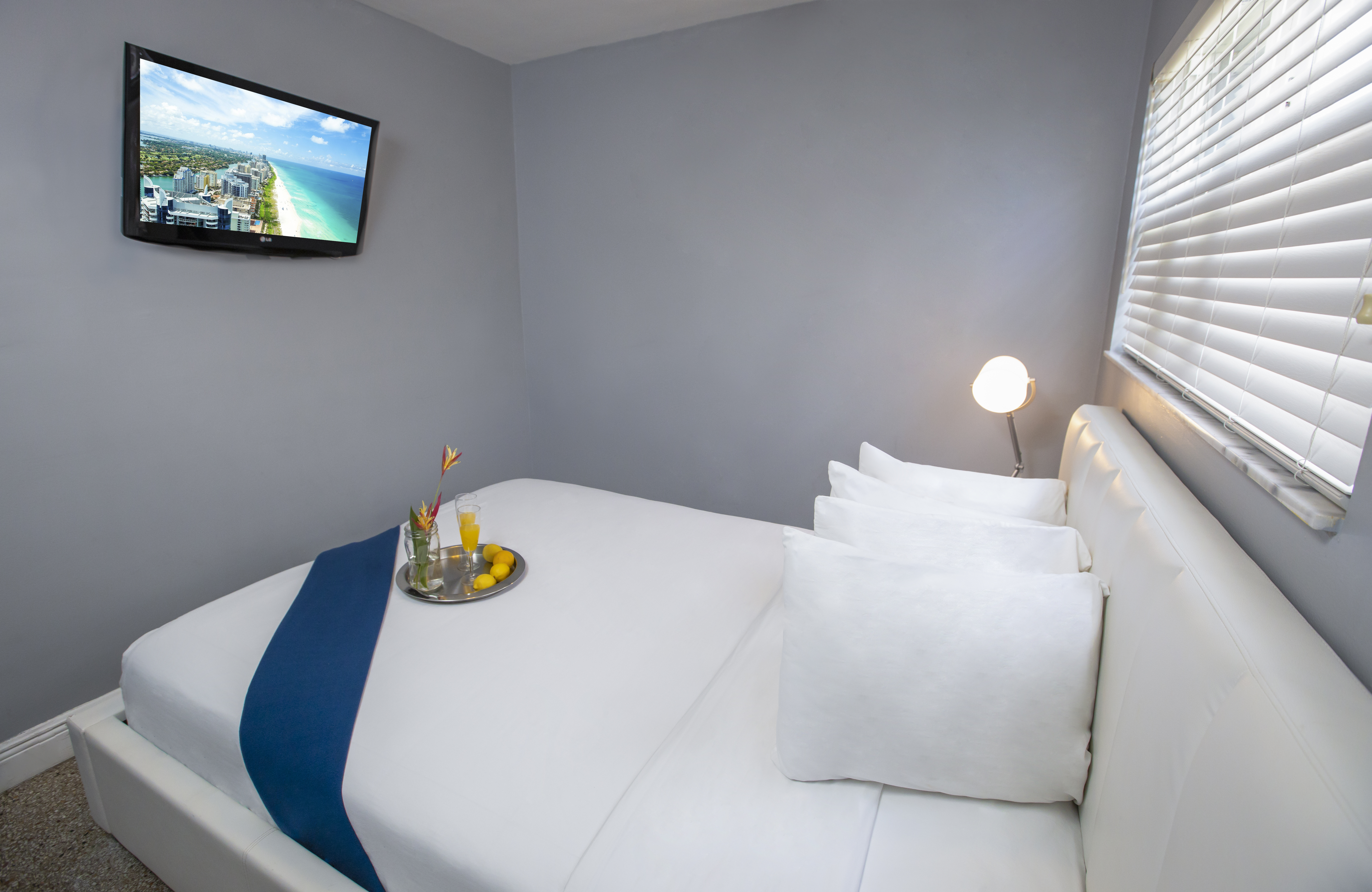 Family Room Two Double Beds One Bedroom 