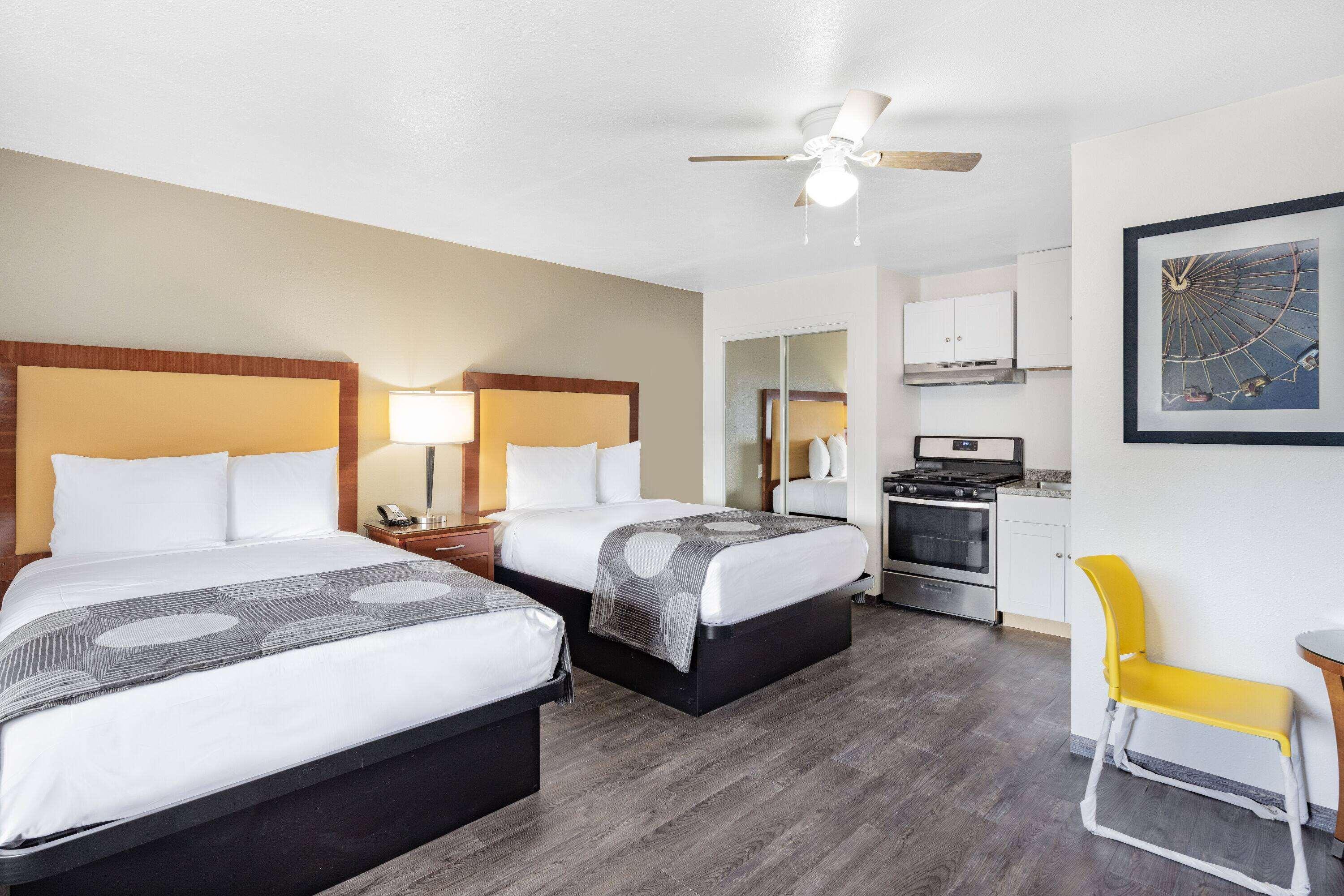 Studio Two Double Beds