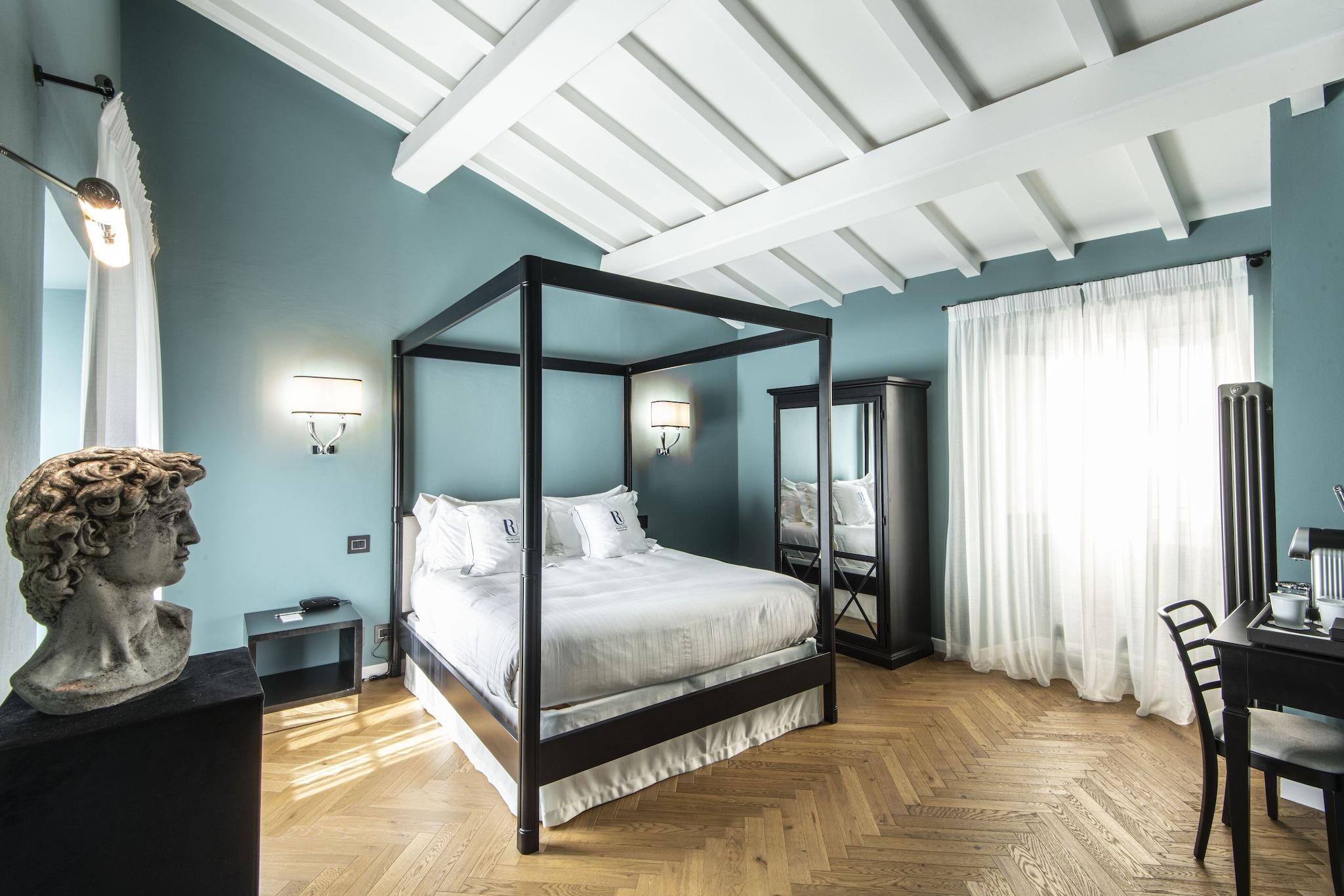 Double Superior Queen Bed