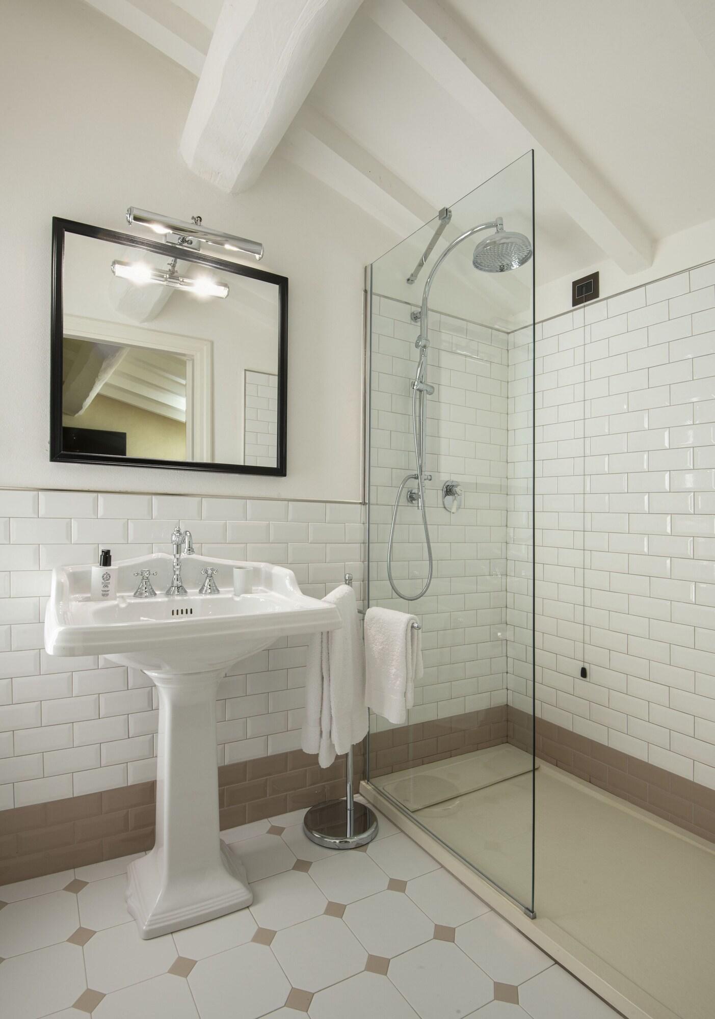 Studio with Double Bed