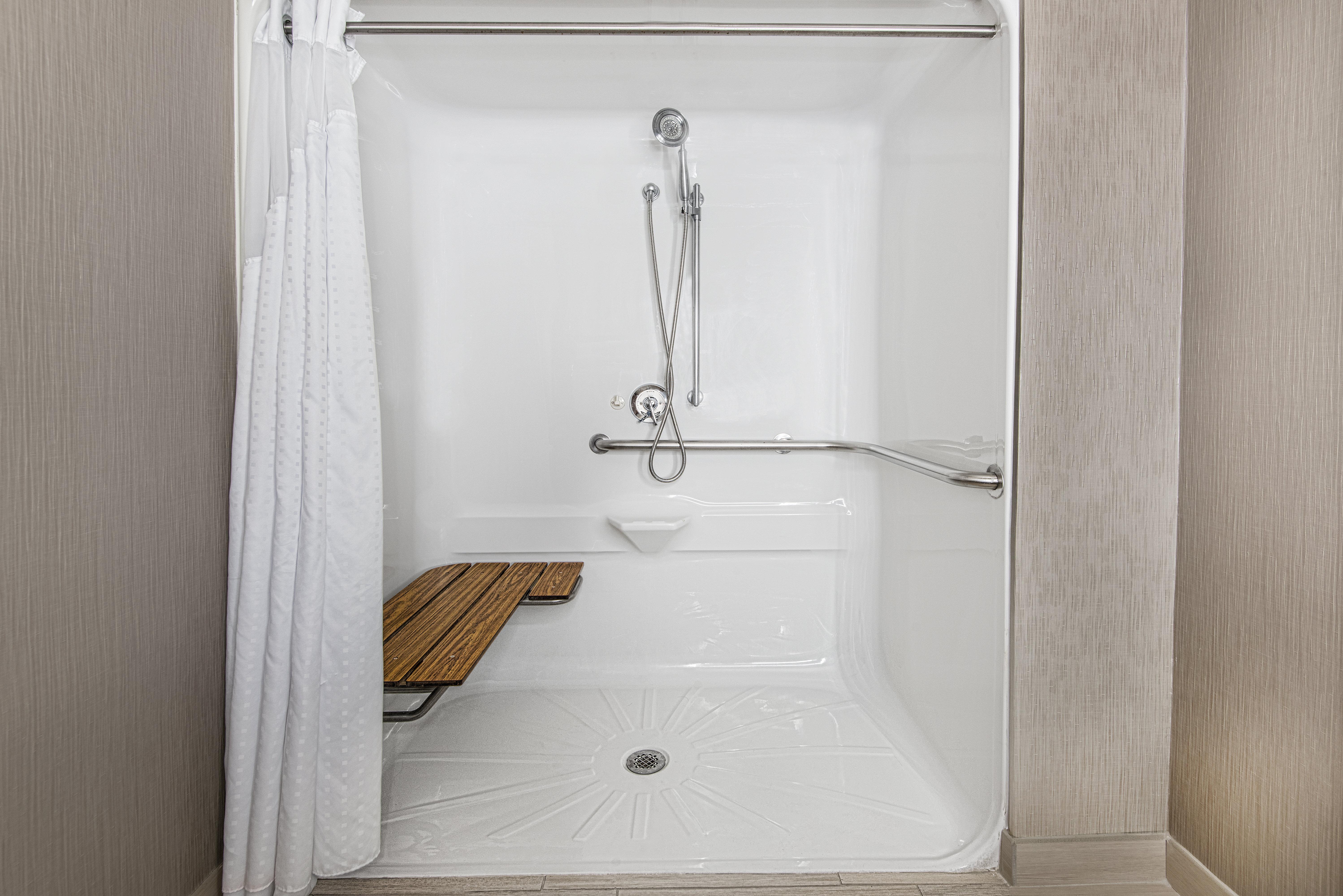 Room Accessible King Size Bed