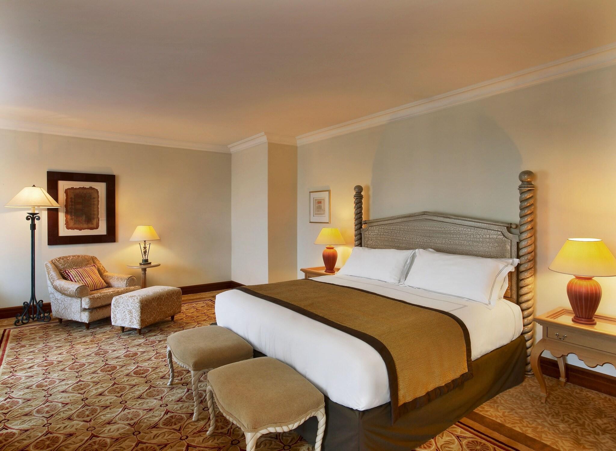 Suite Executive King Bed