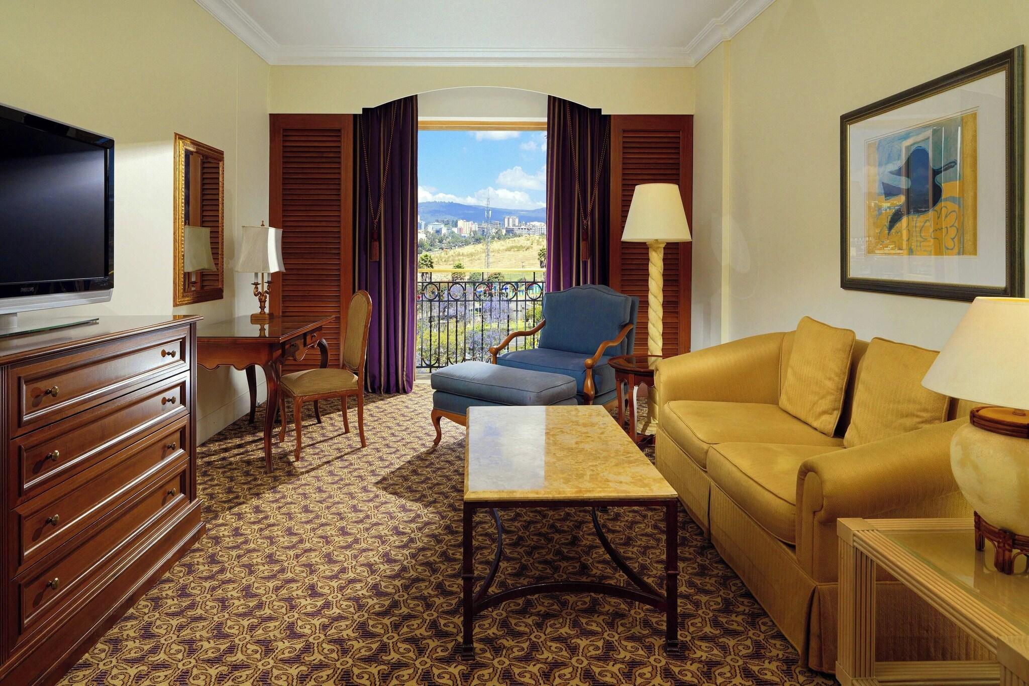 Junior Suite King Bed Smoking